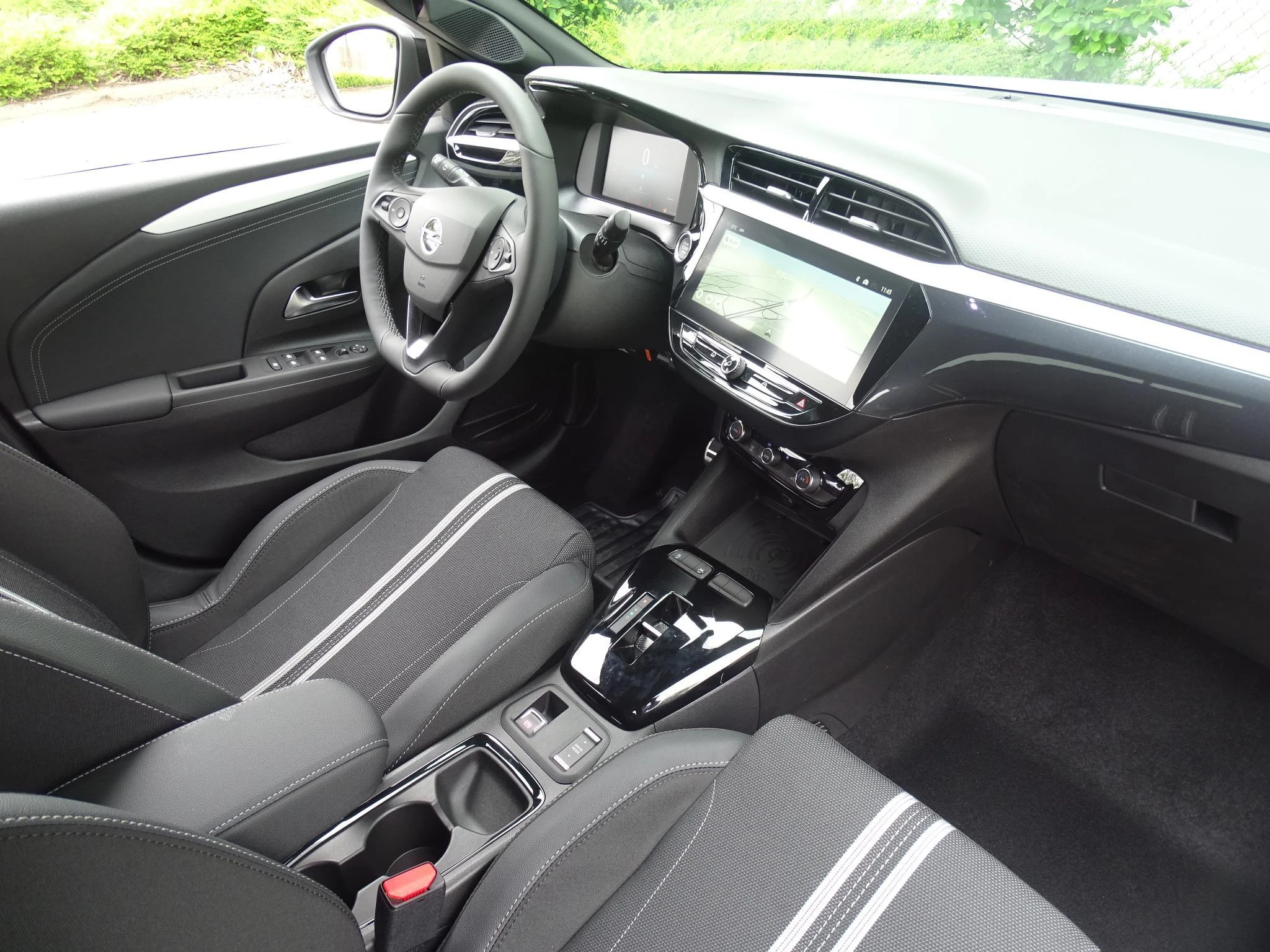 Opel-Corsa-image-13