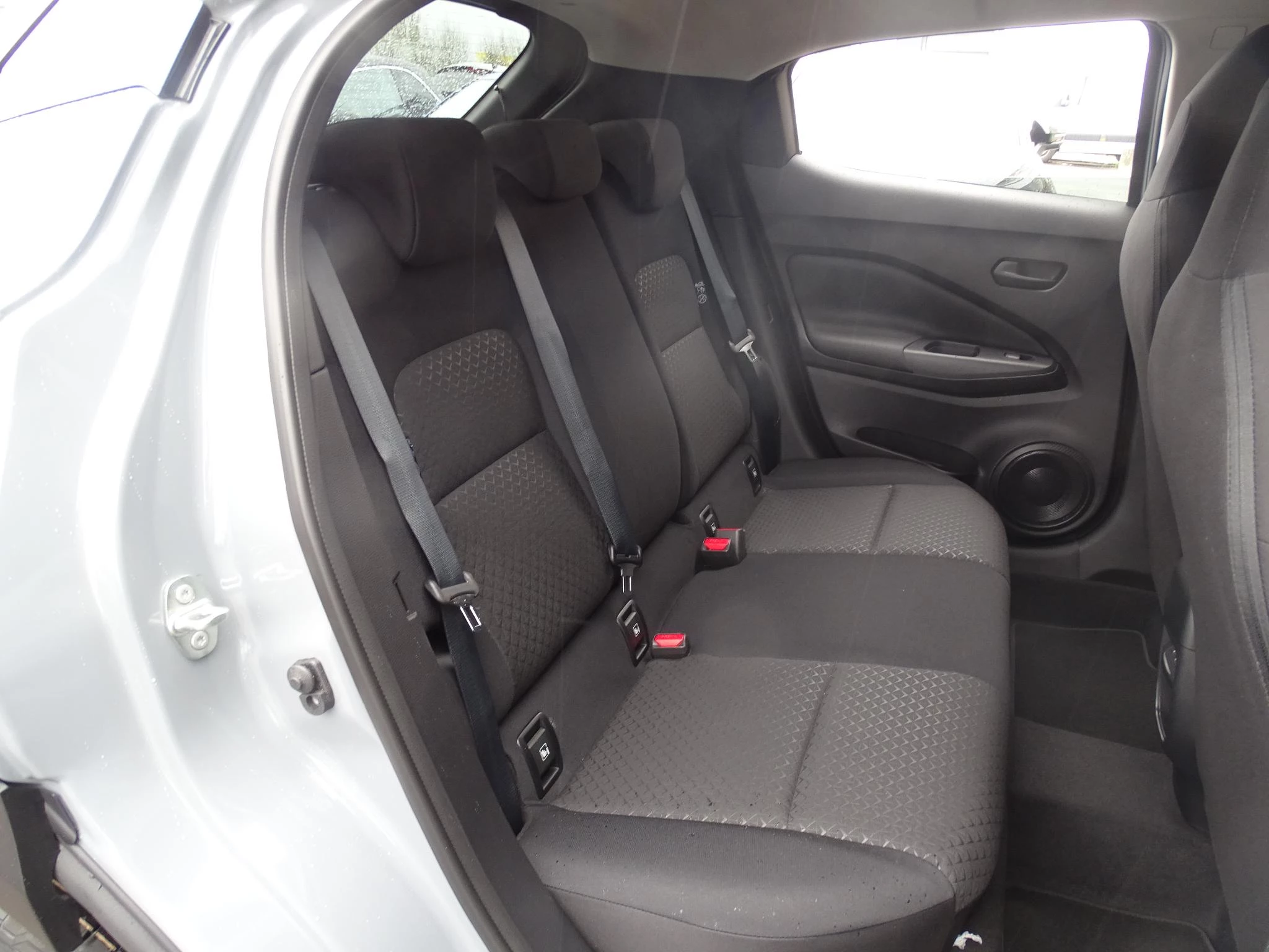 Nissan Juke 1.0 DIG-T Acenta automaat