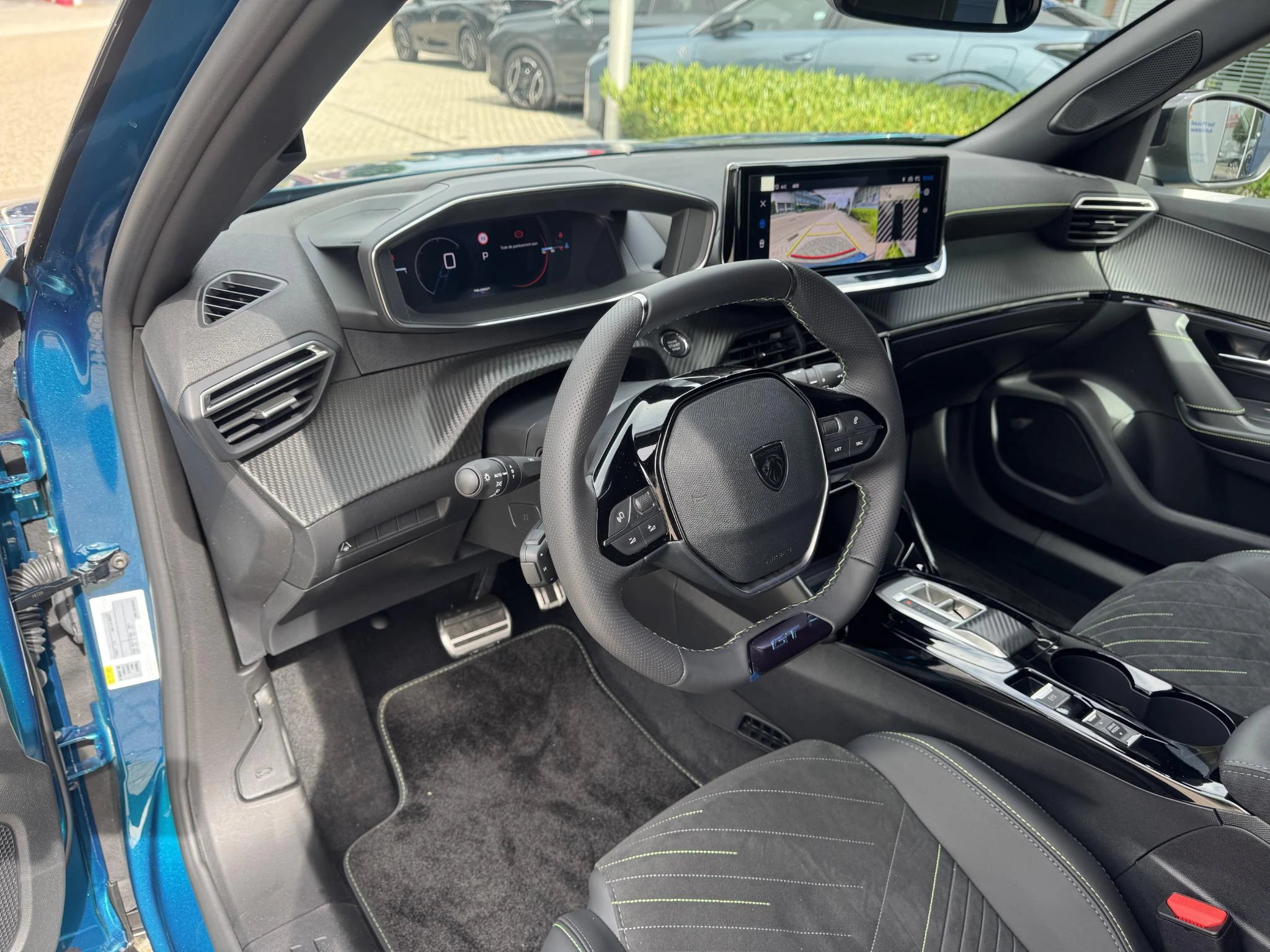 Peugeot-2008-image-9