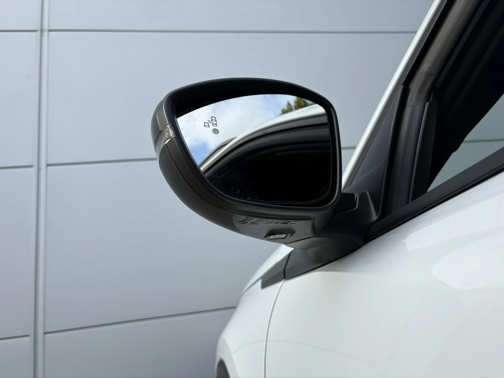 Peugeot-2008-image-26
