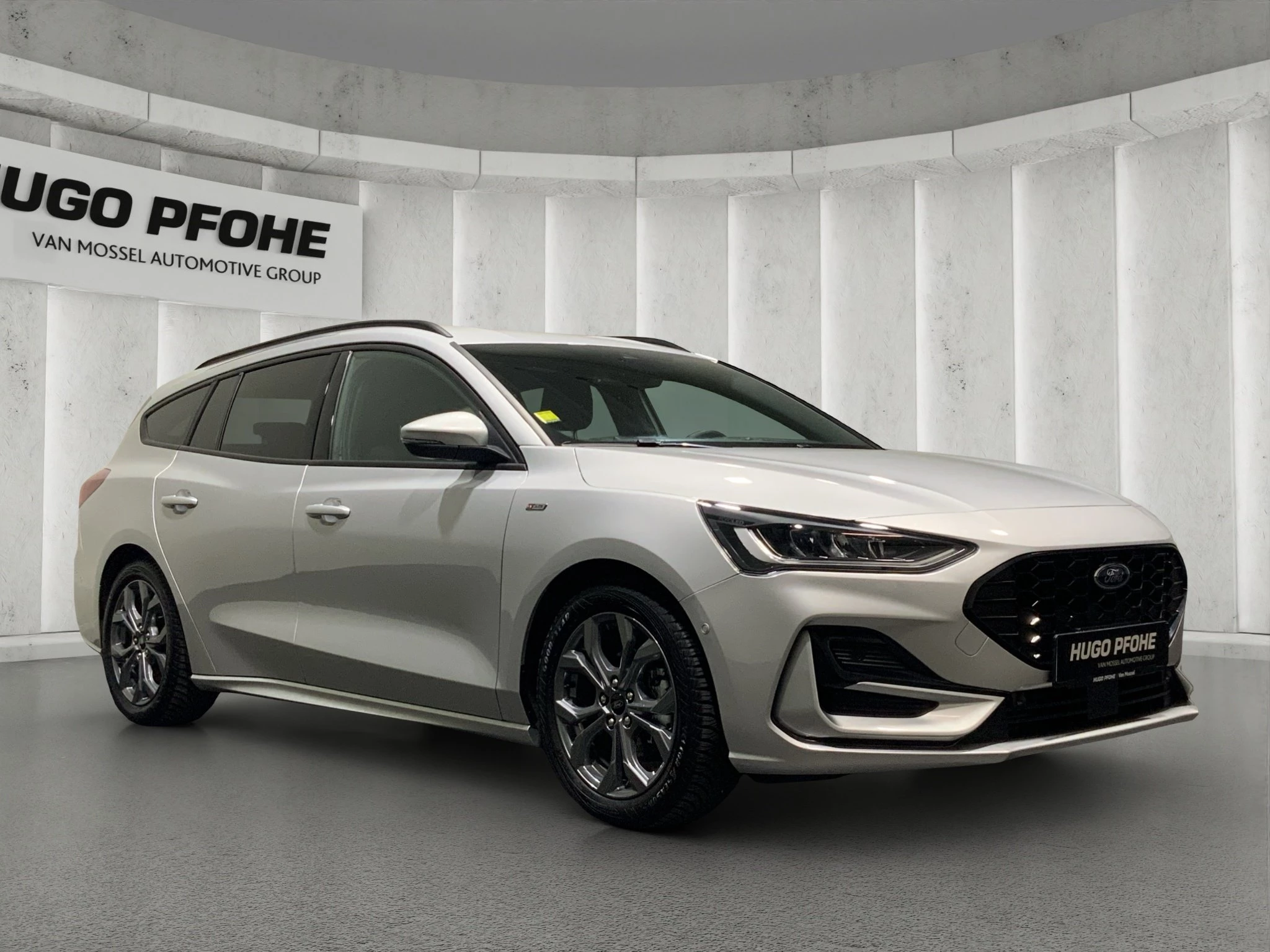 Ford Focus ST-Line X Turnier Aut.*AHK*ACC*HUD*KAM*NAVI*WINTER-PKT.