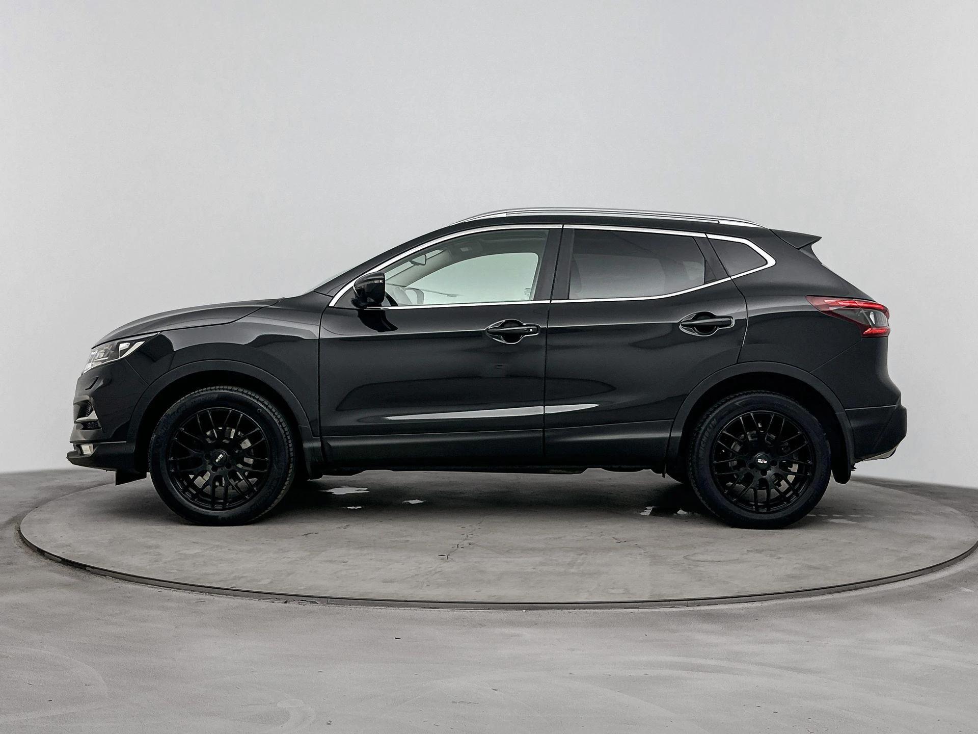 Nissan-QASHQAI-image-1