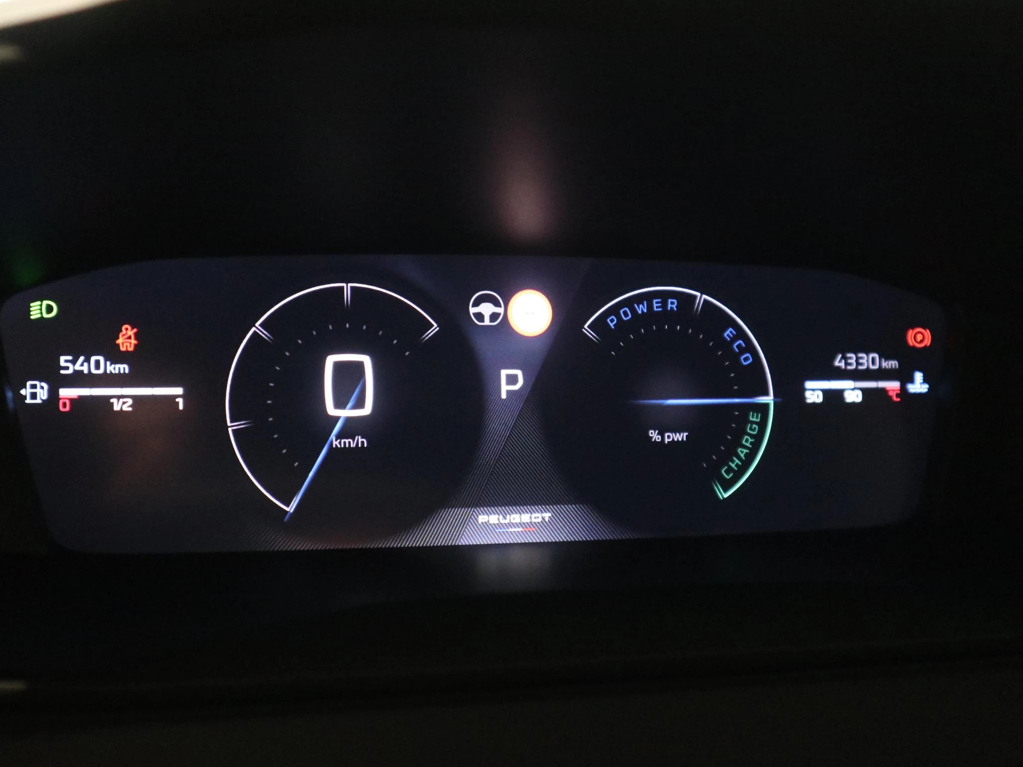 Peugeot-2008-image-7