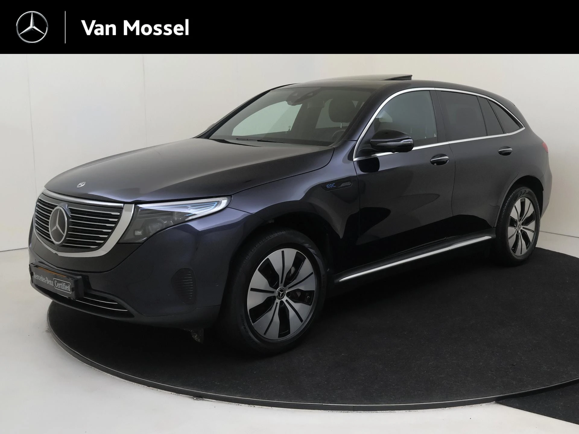 Mercedes-Benz-EQC-image-0