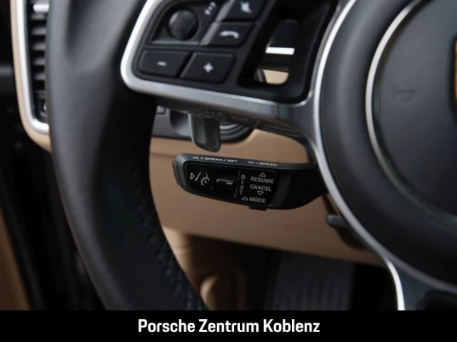 Porsche Cayenne E-Hybrid Coupe -