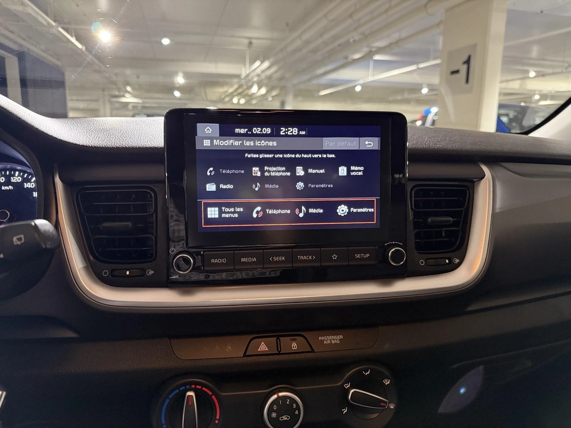 Kia-Stonic-image-2