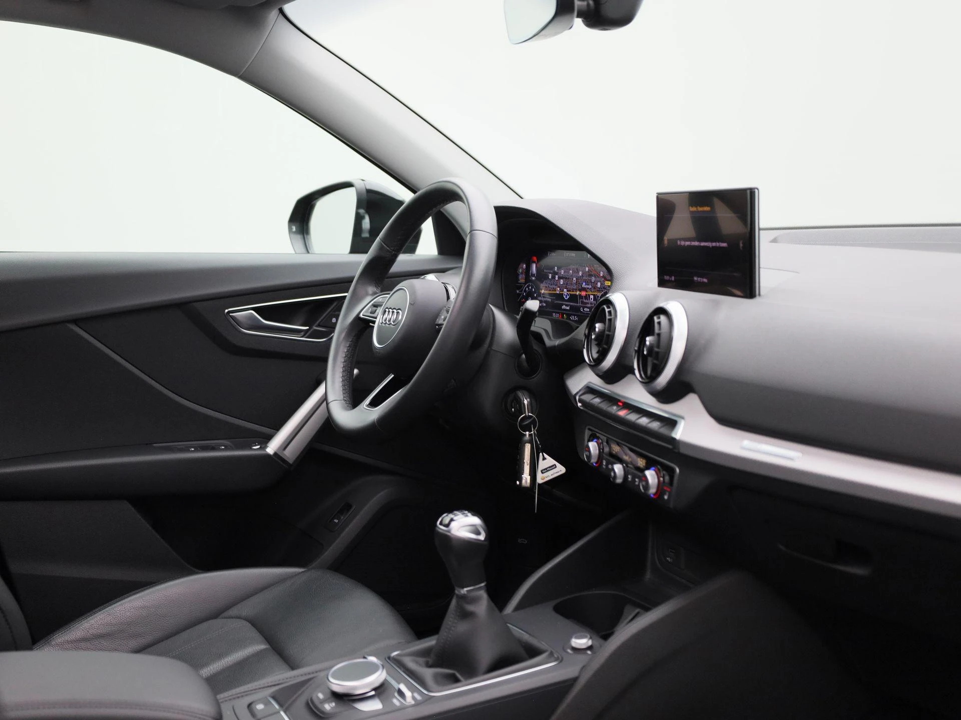 Audi-Q2-image-33