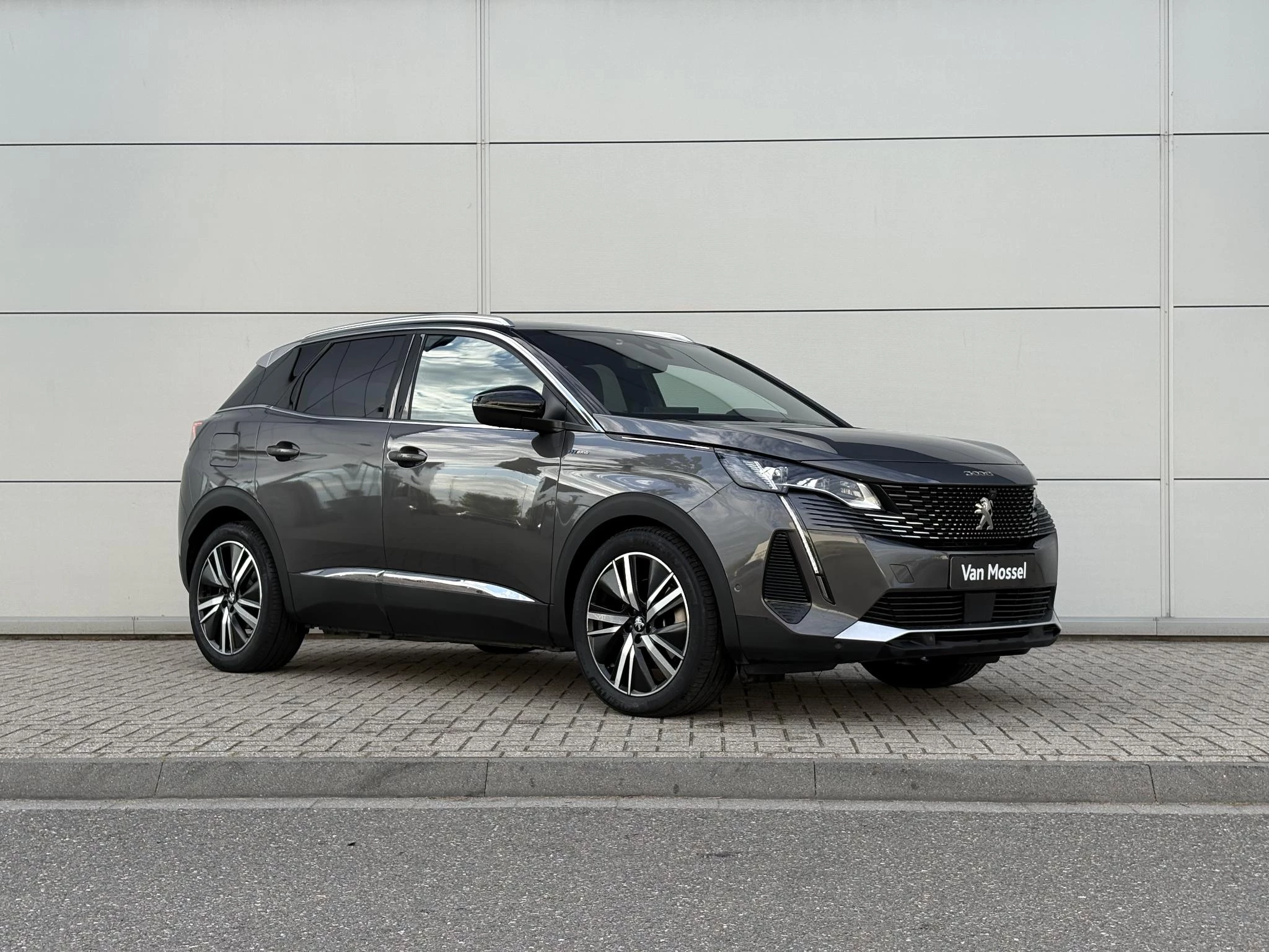 Peugeot 3008 1.6 HYbrid 225 GT