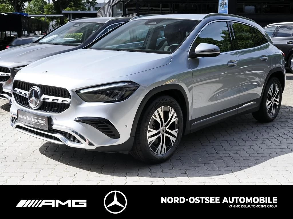 Mercedes-Benz GLA 200 d PROGRESSIVE AHK DISTRO KLIMA MBUX NAVI Progressive