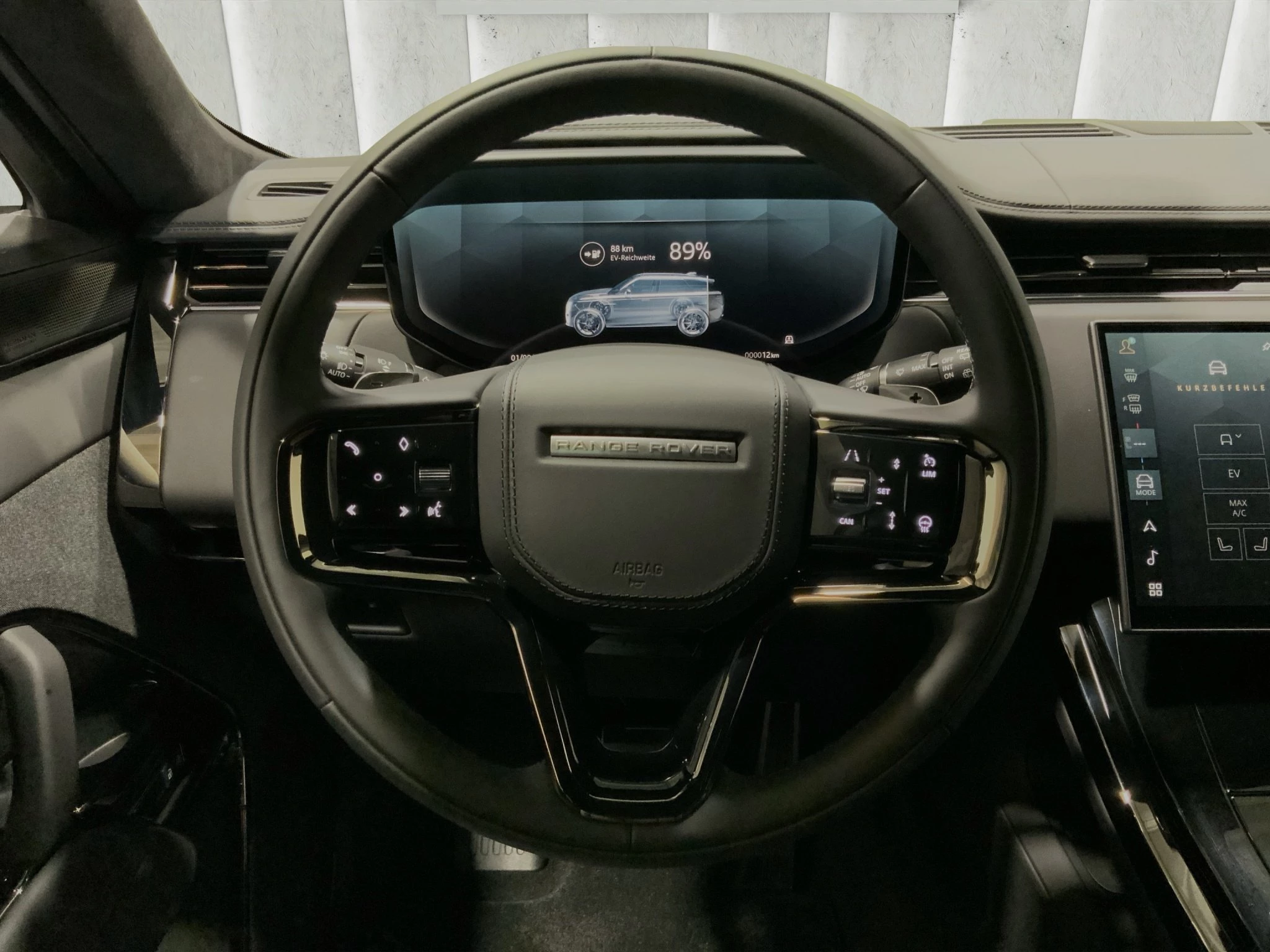 Land Rover Range Rover Sport AUTOBIOGRAPHY 3.0 P550e PHEV AWD Geländewagen. 405 kW. 5-türig