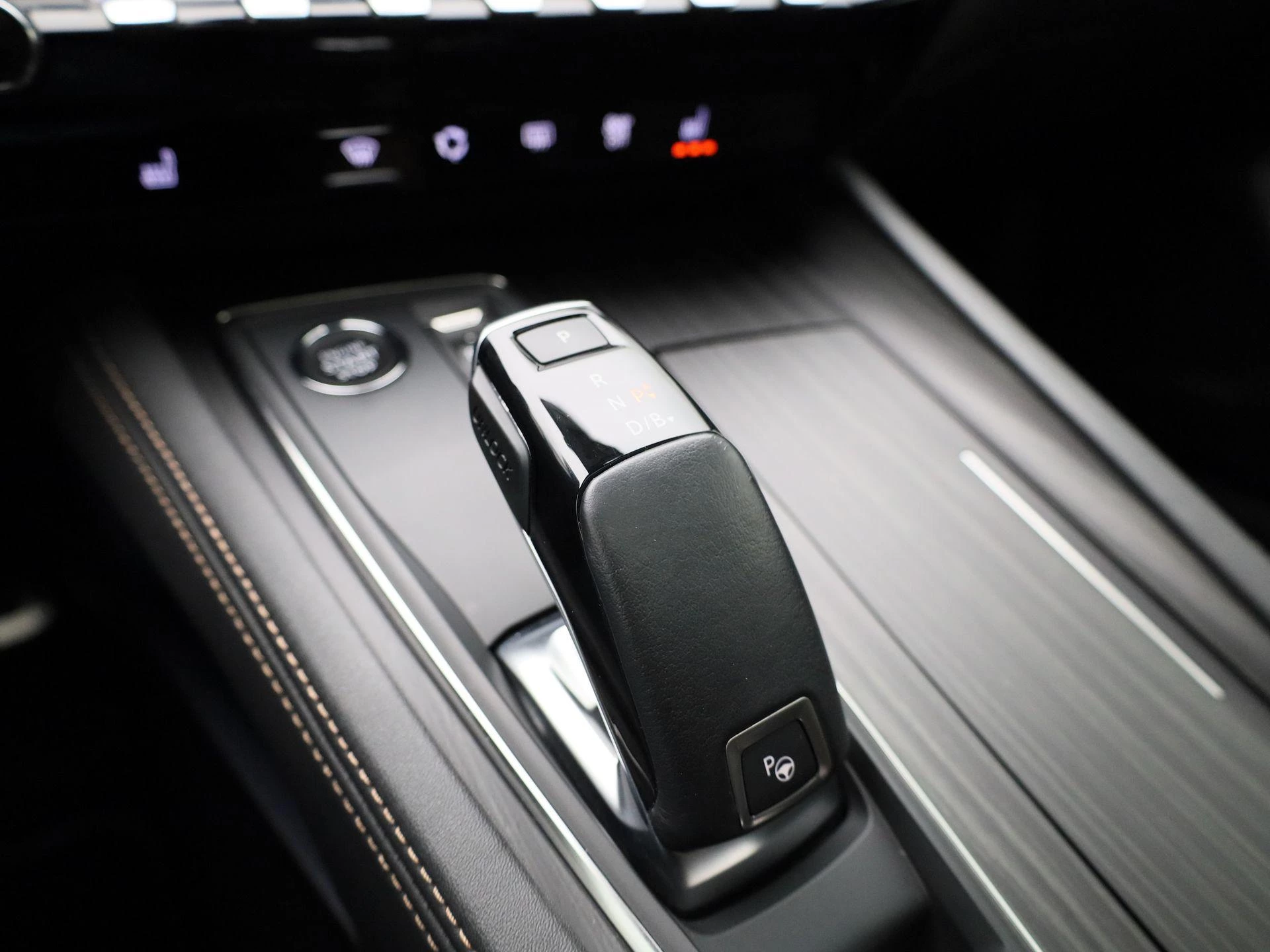 Peugeot-508-image-32