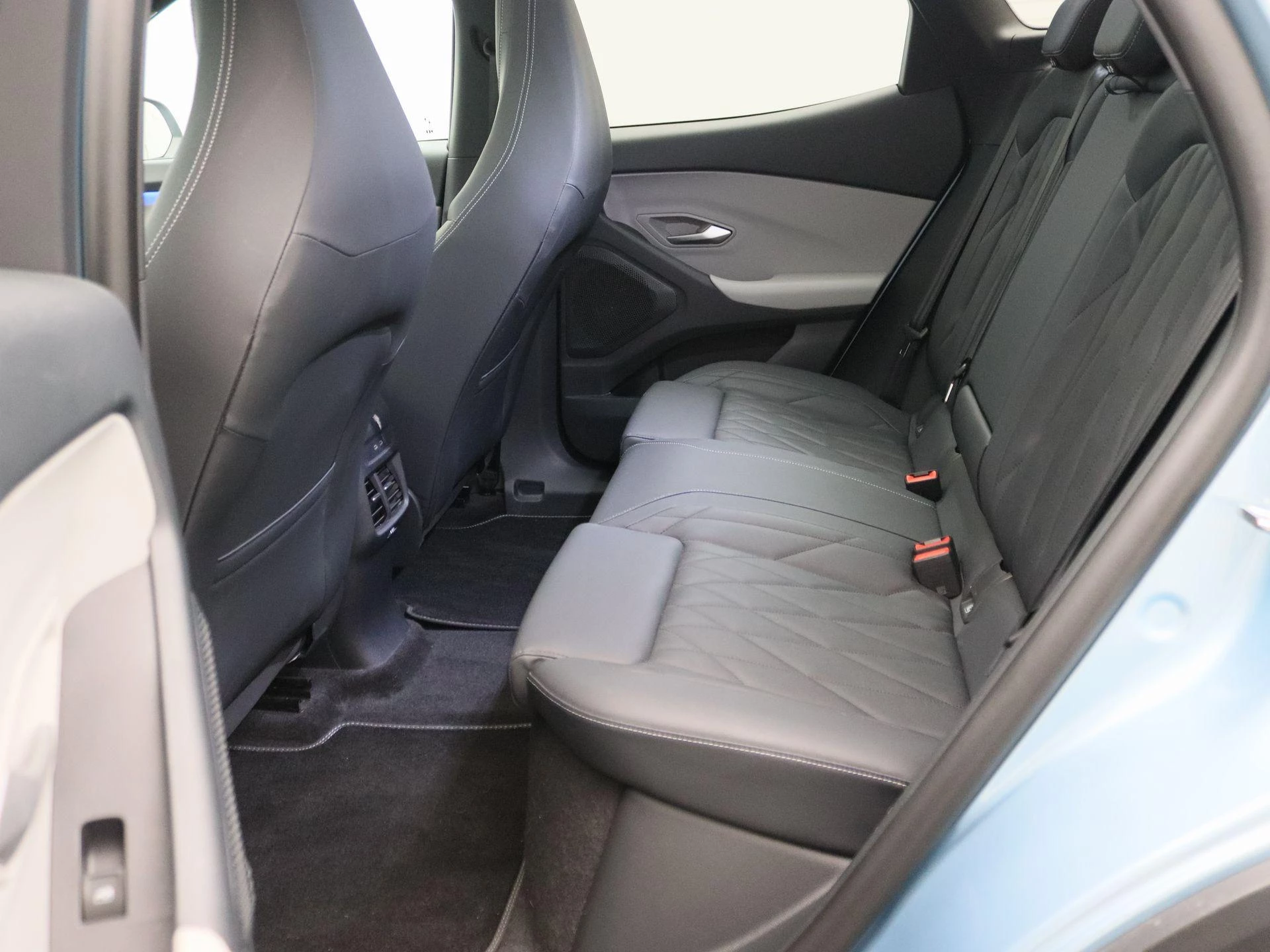 Ford-Explorer-image-13