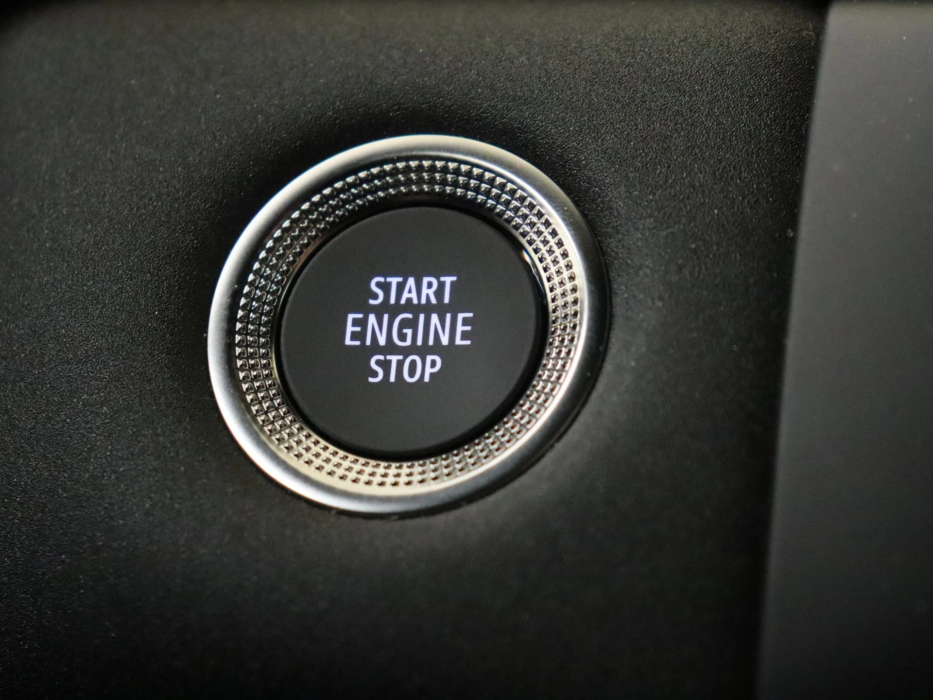 Renault-Captur-image-23