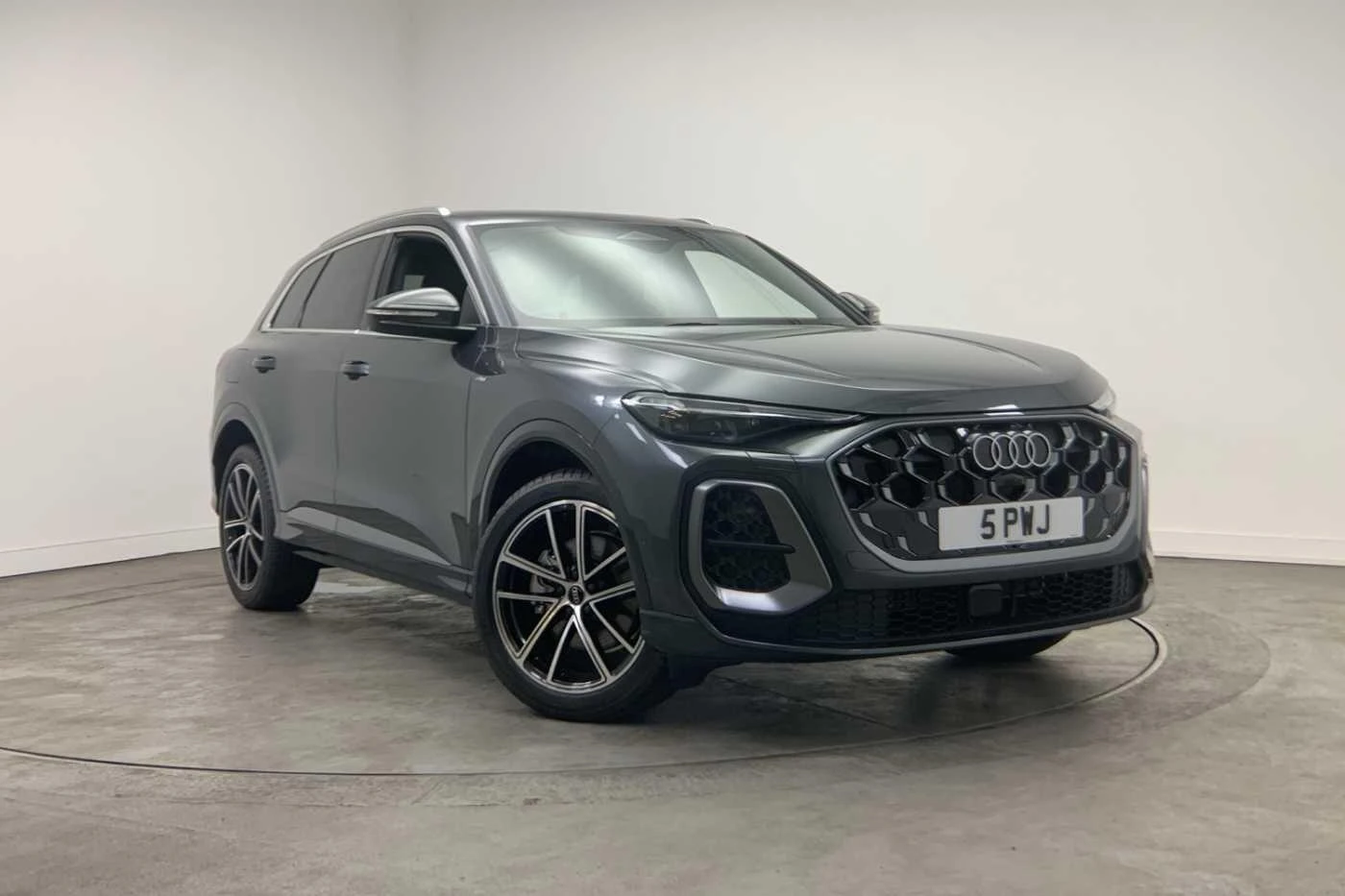 Audi-Q5-image-30