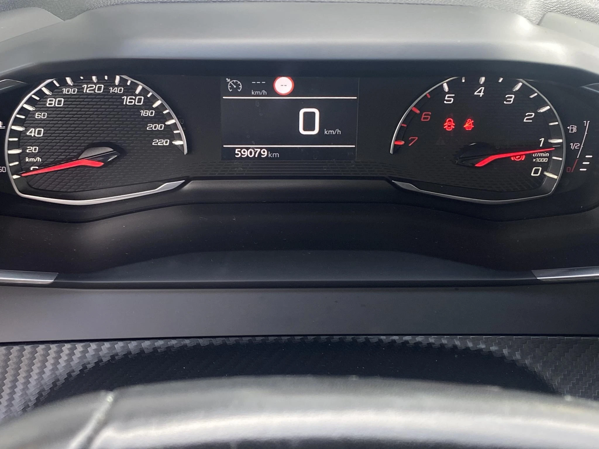 Peugeot-2008-image-10
