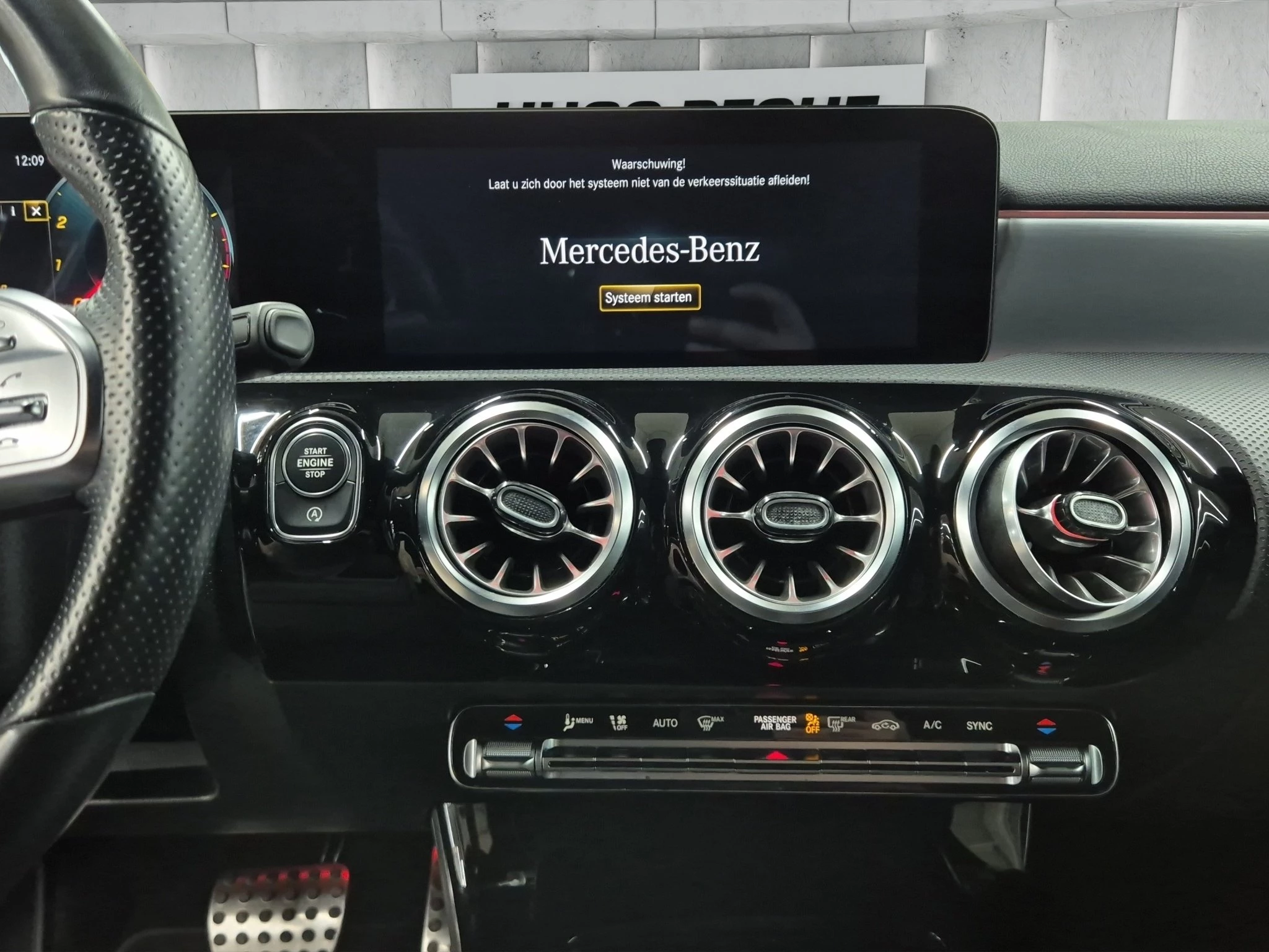 Mercedes-Benz A-Klasse 180 AMG Line