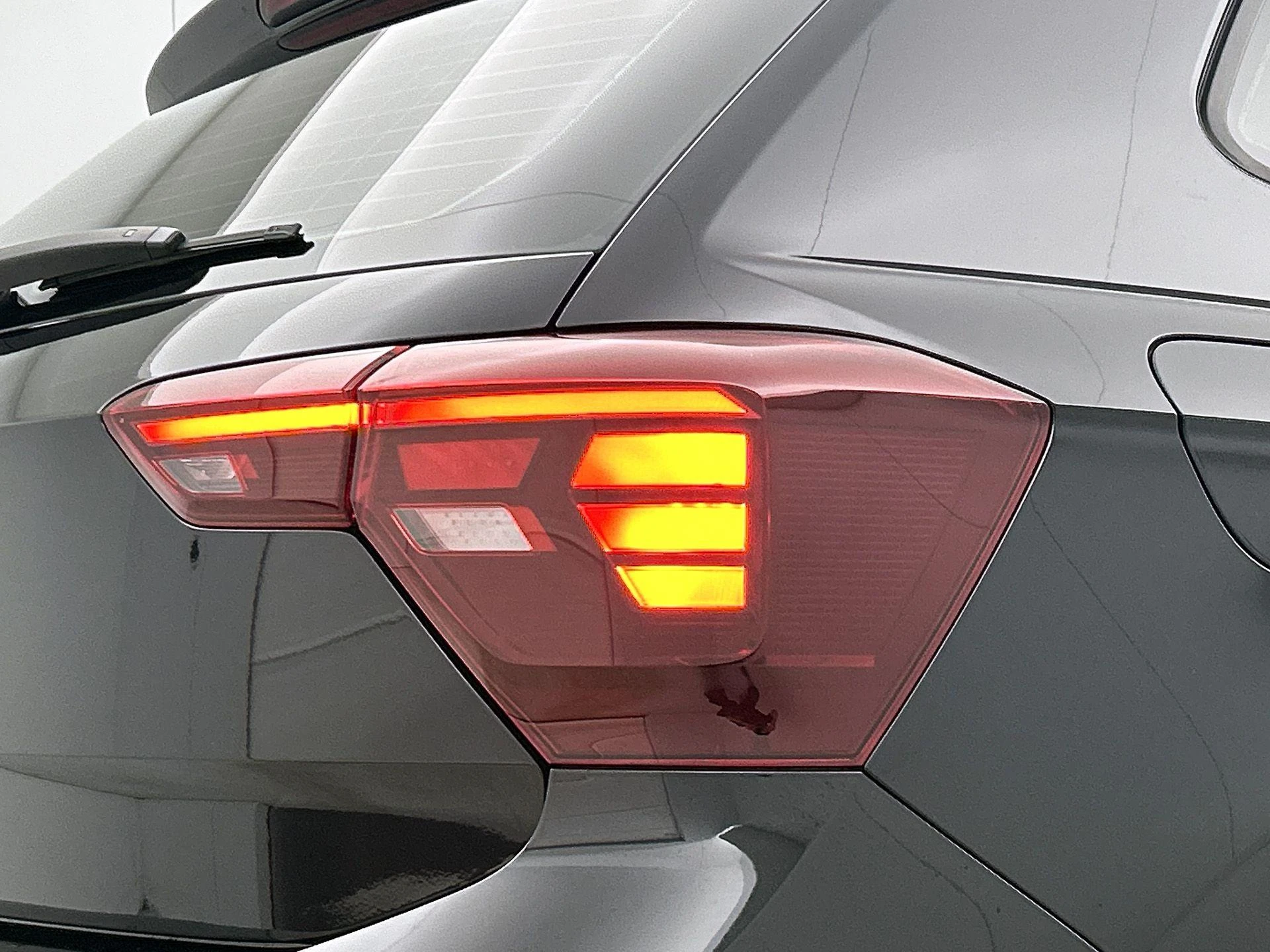 Volkswagen-Polo-image-22