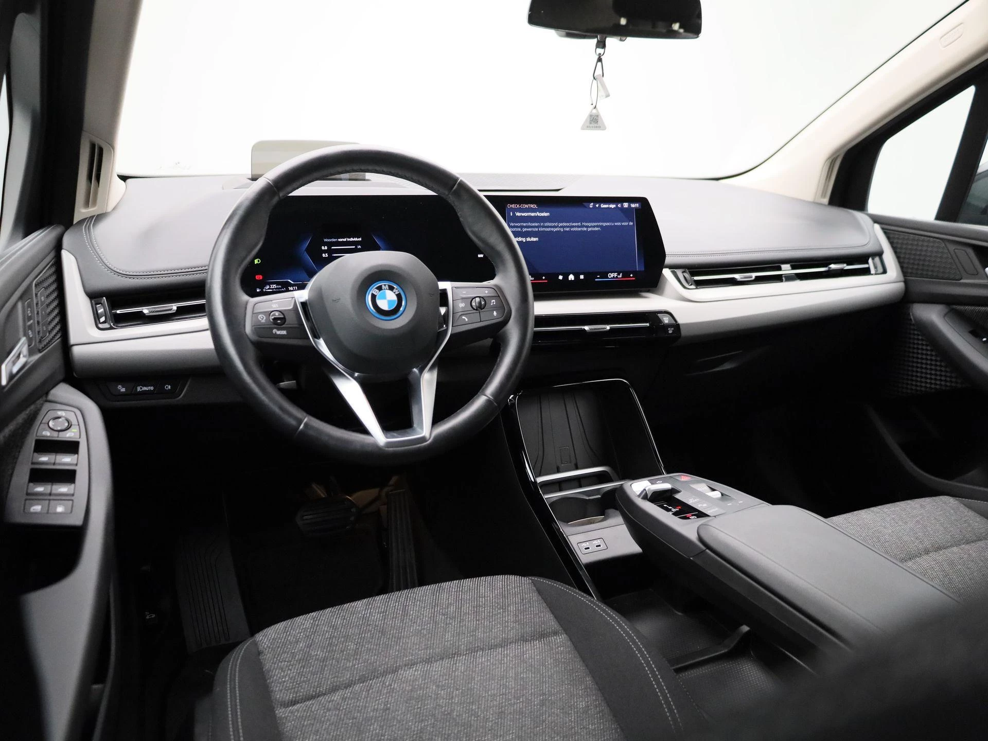 BMW-2 Serie-image-6
