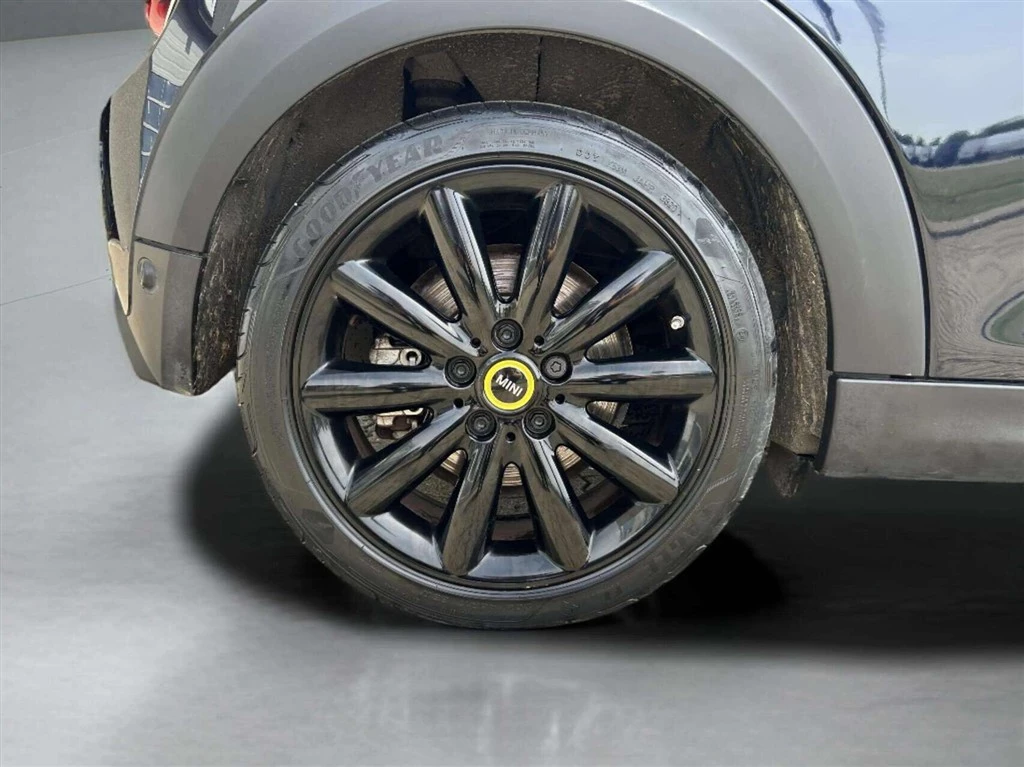 MINI Electric Cooper SE EL Mini Yours 184HK 3d Aut.