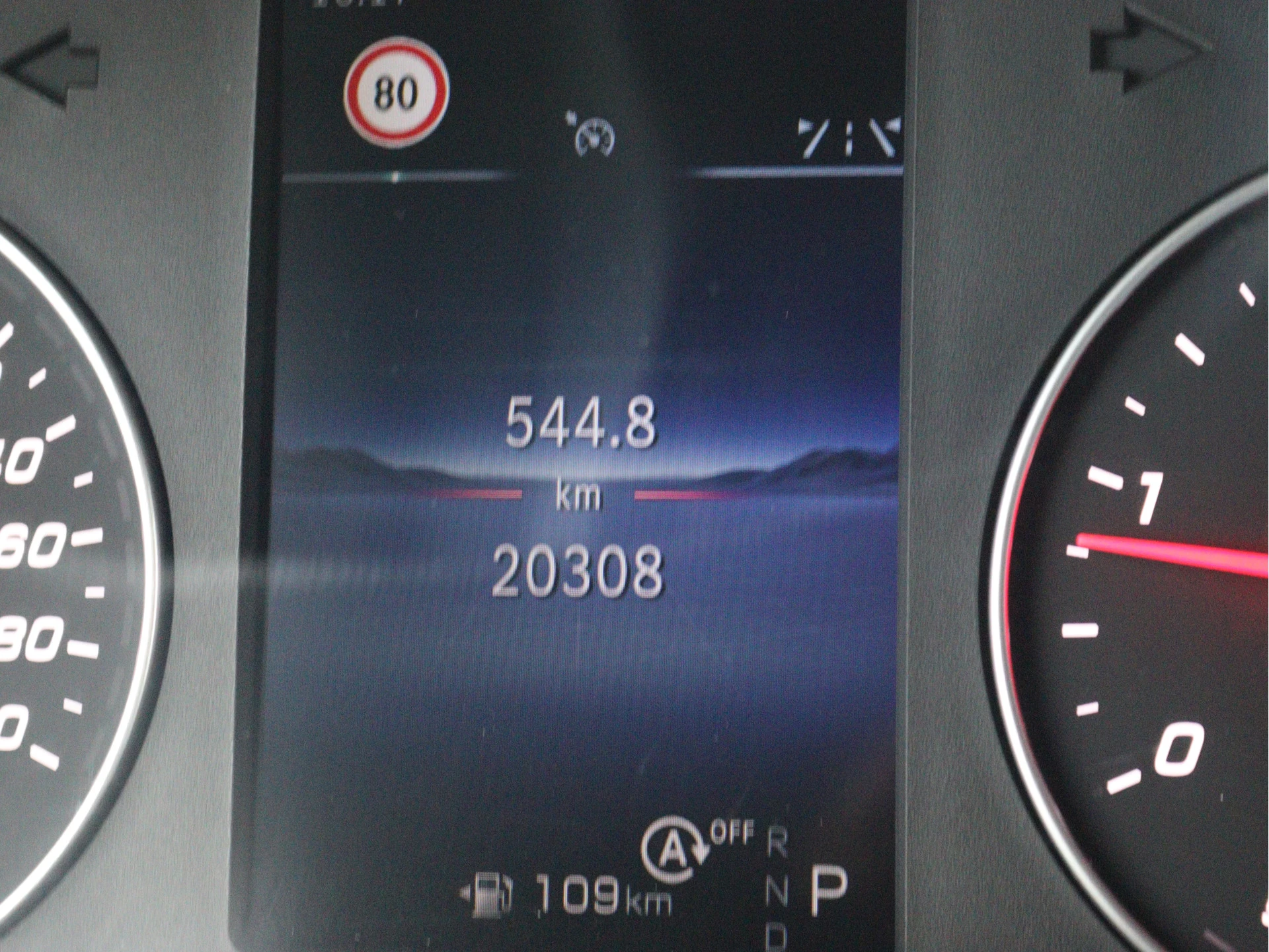 Mercedes-Benz-Sprinter-image-5