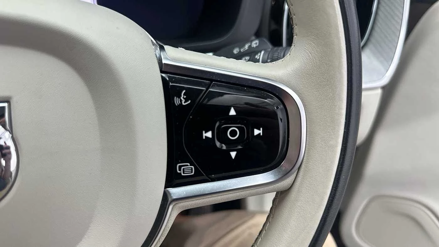 Volvo-XC60-image-25