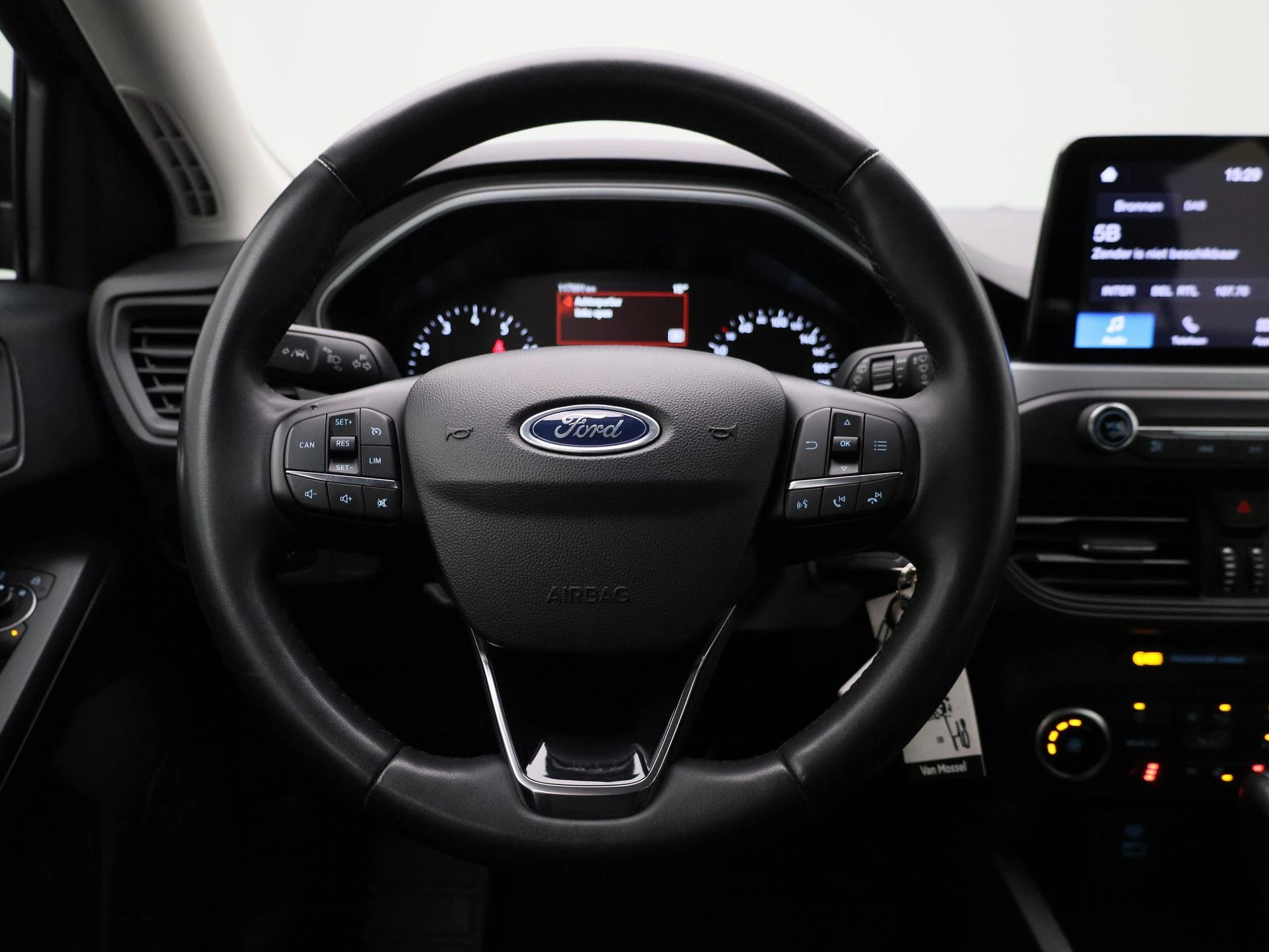 Ford-Focus-image-6