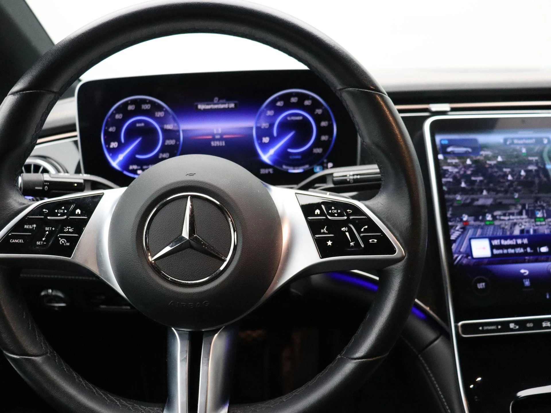 Mercedes-Benz EQE 300 Business Line + LED + CARPLAY + CAMERA +