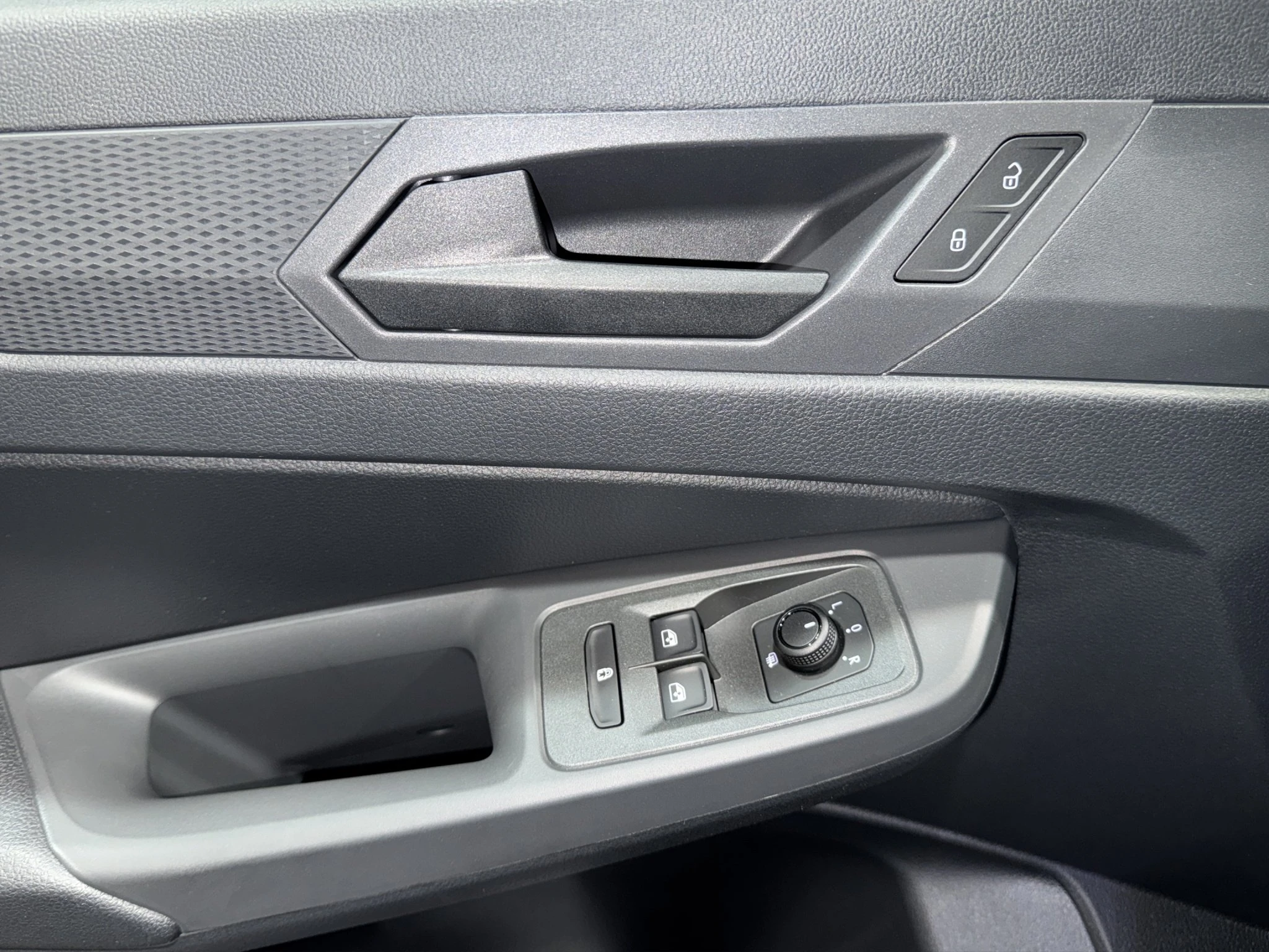 Ford-Transit Connect-image-14