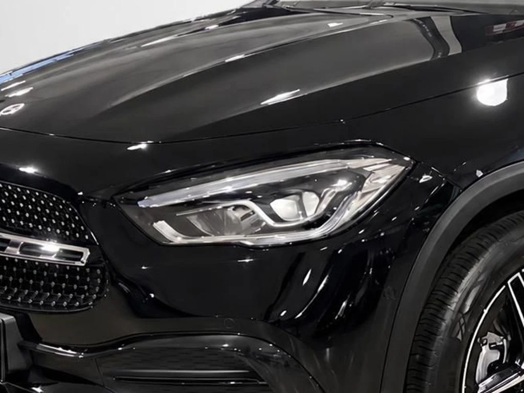 Mercedes-Benz-GLA 250 e-image-4