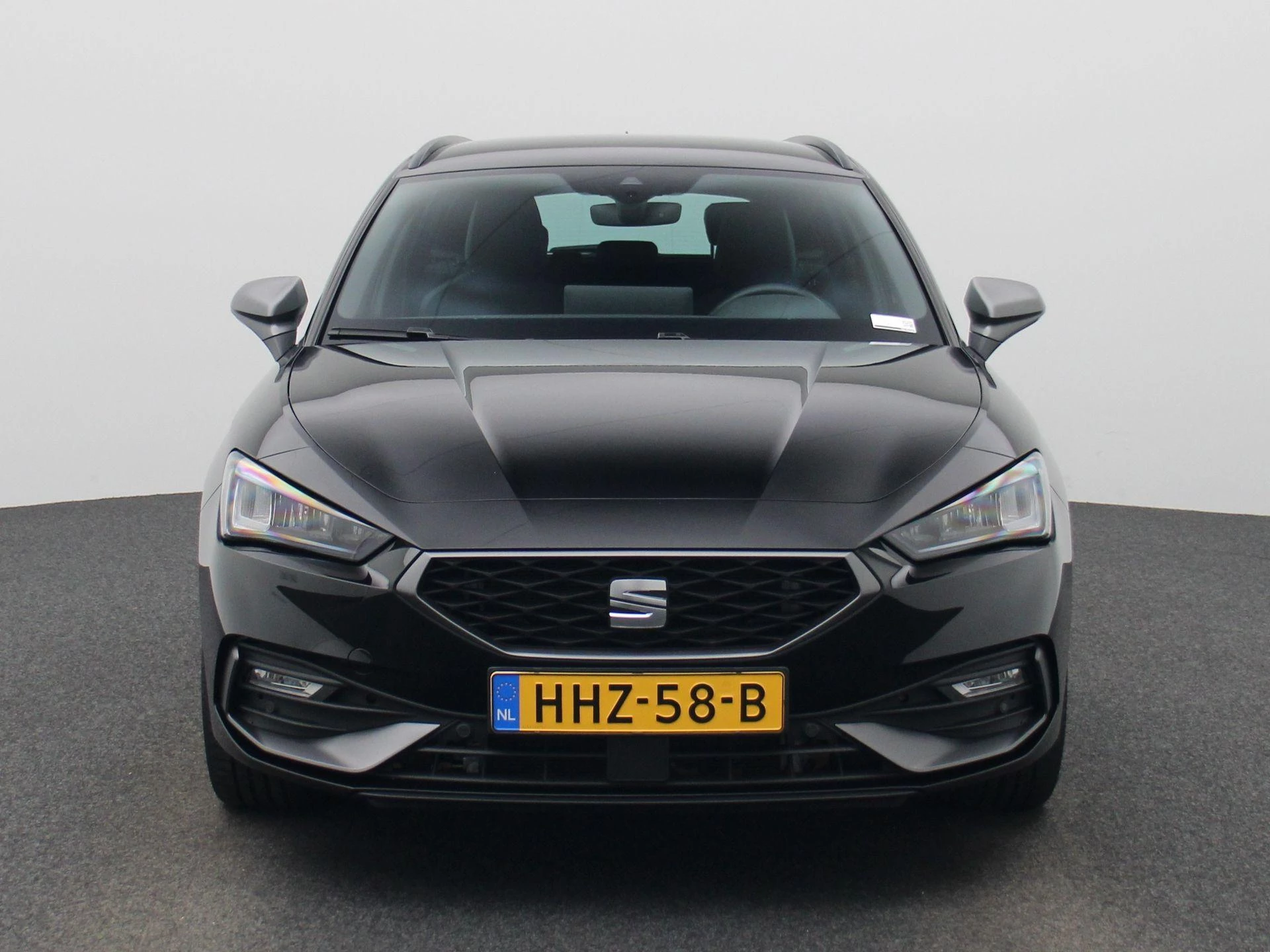 SEAT-Leon-image-2
