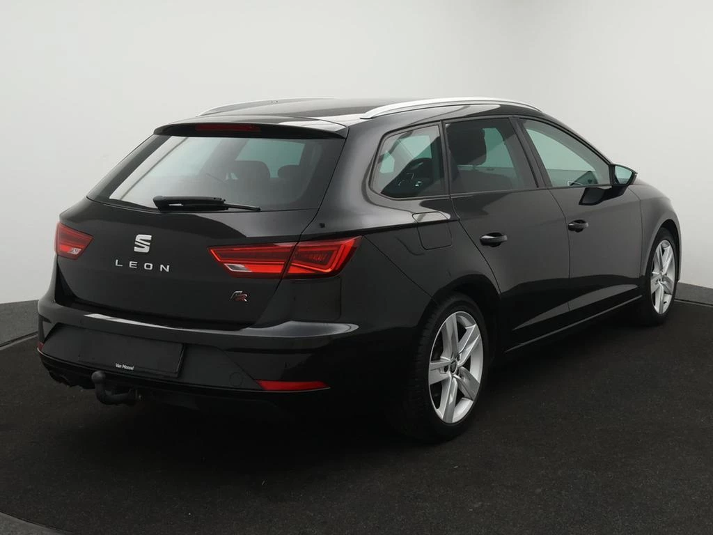 SEAT Leon ST Leon ST 1.4TSI FR 125PK *TREKHAAK*BLTH*APP-CONNECT*PDC ACHTER*NAVI*...*
