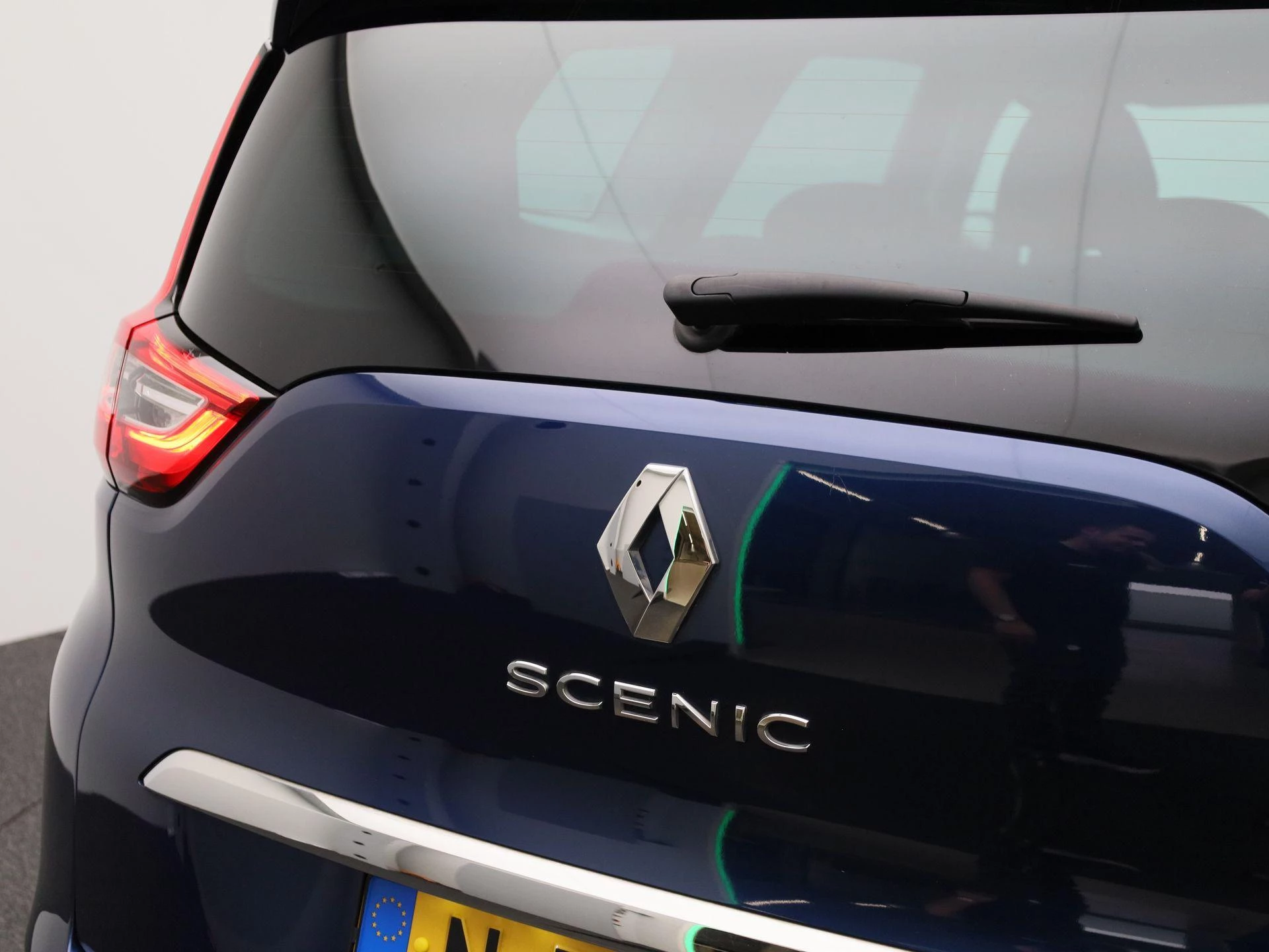 Renault-Grand Scénic-image-35