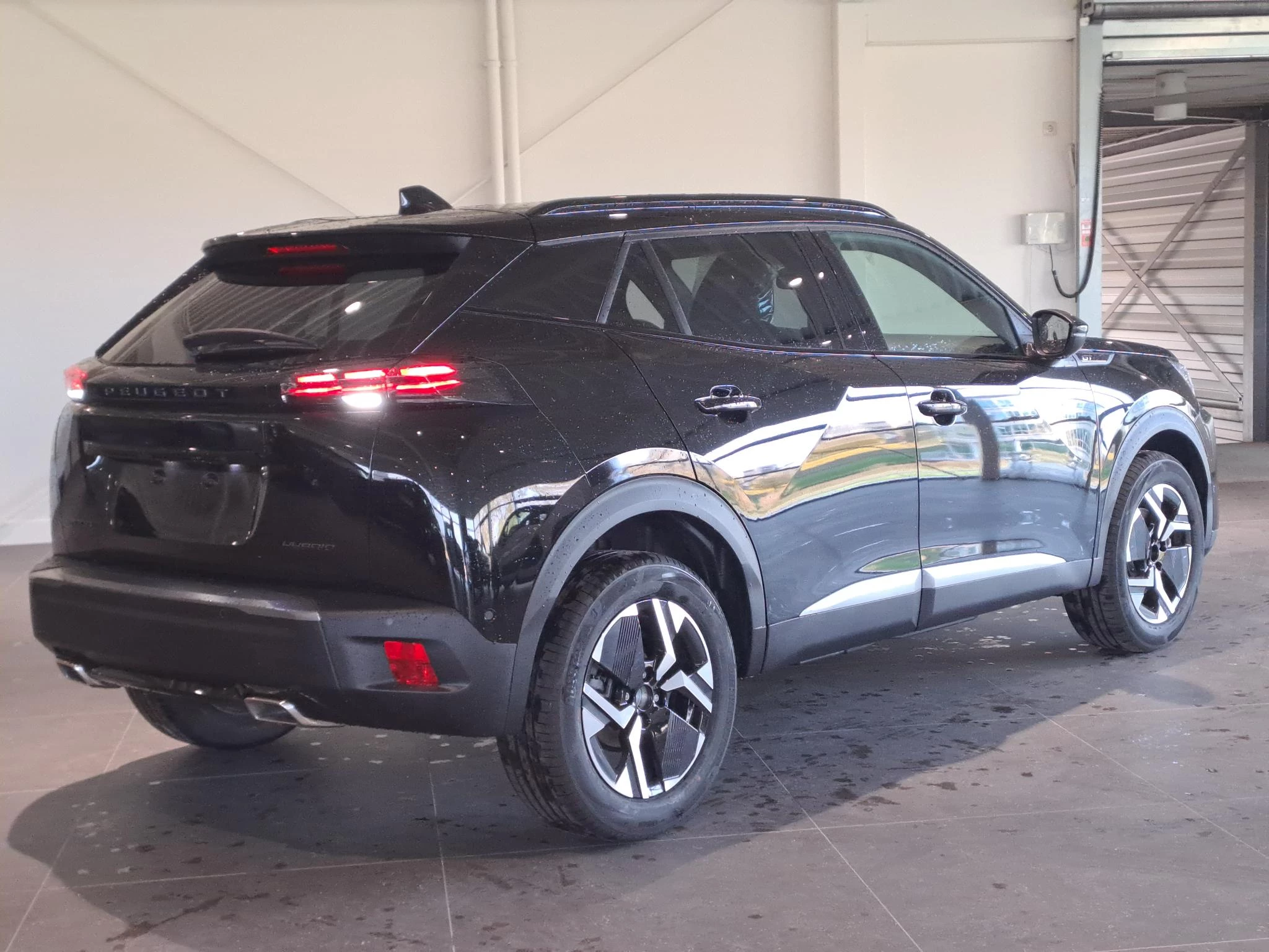 Peugeot-2008-image-6