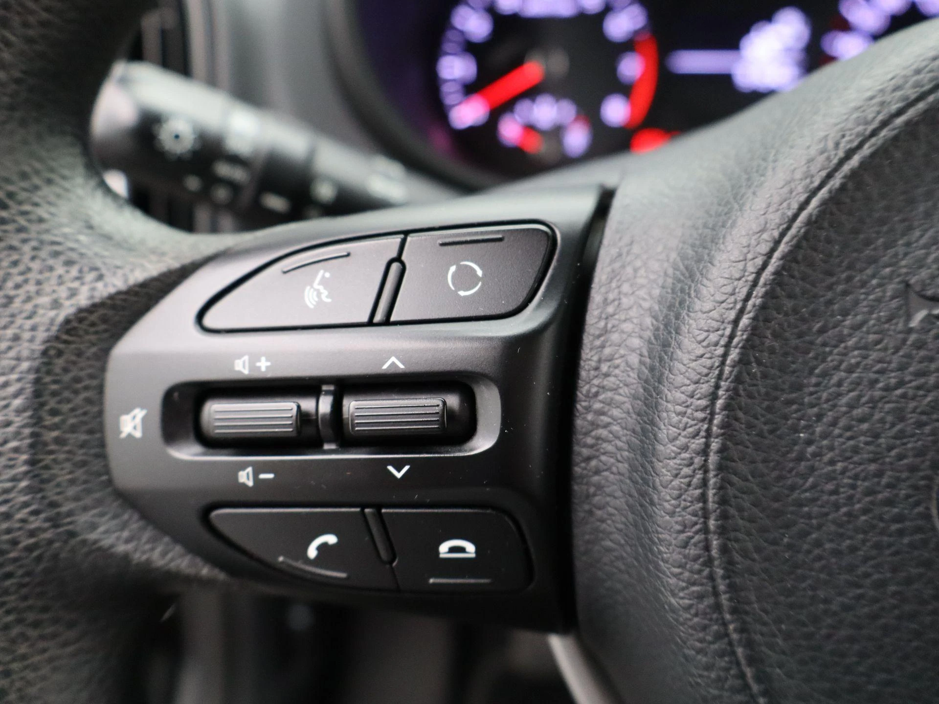 Kia-Picanto-image-23