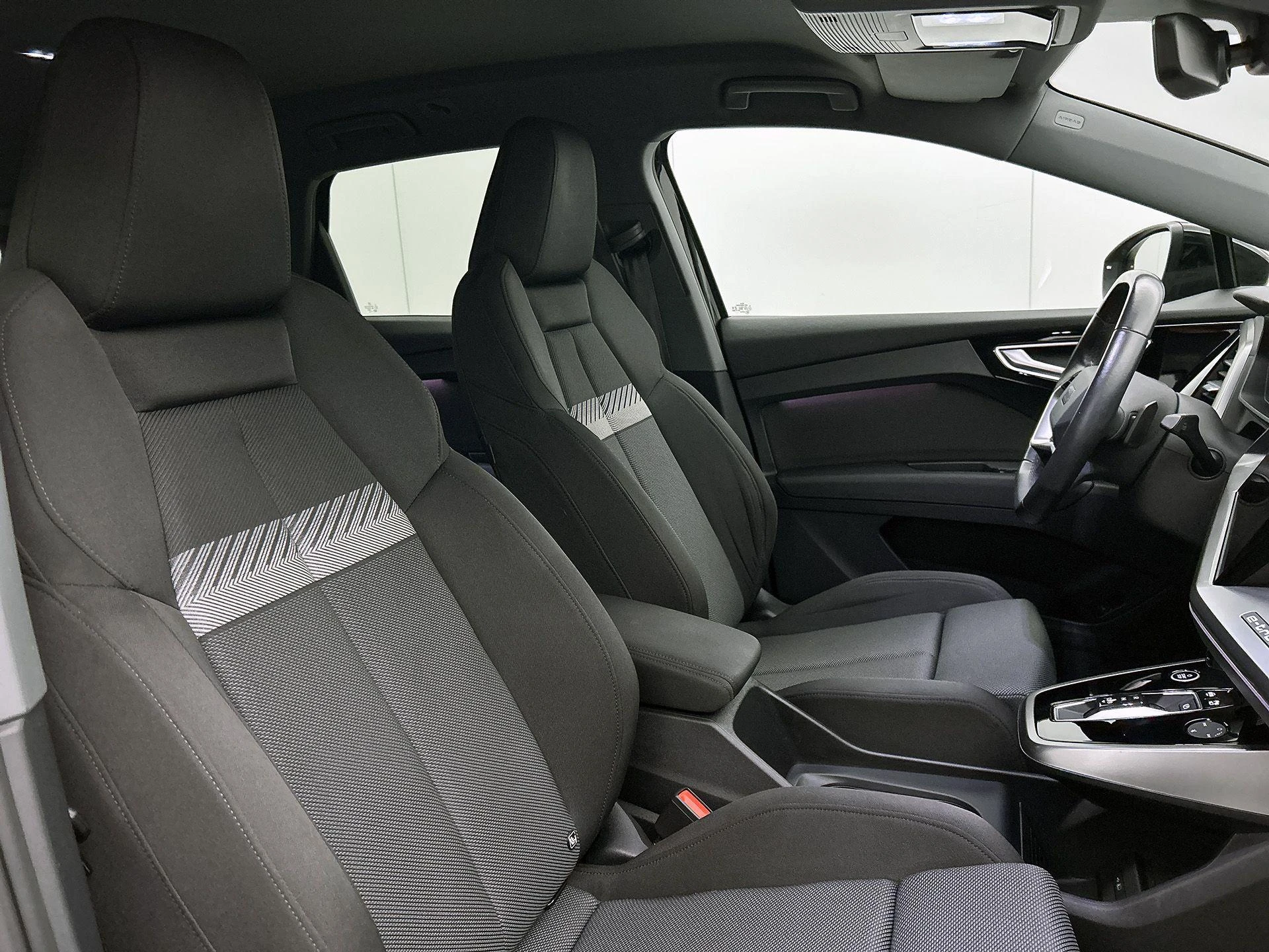 Audi-Q4 e-tron-image-34