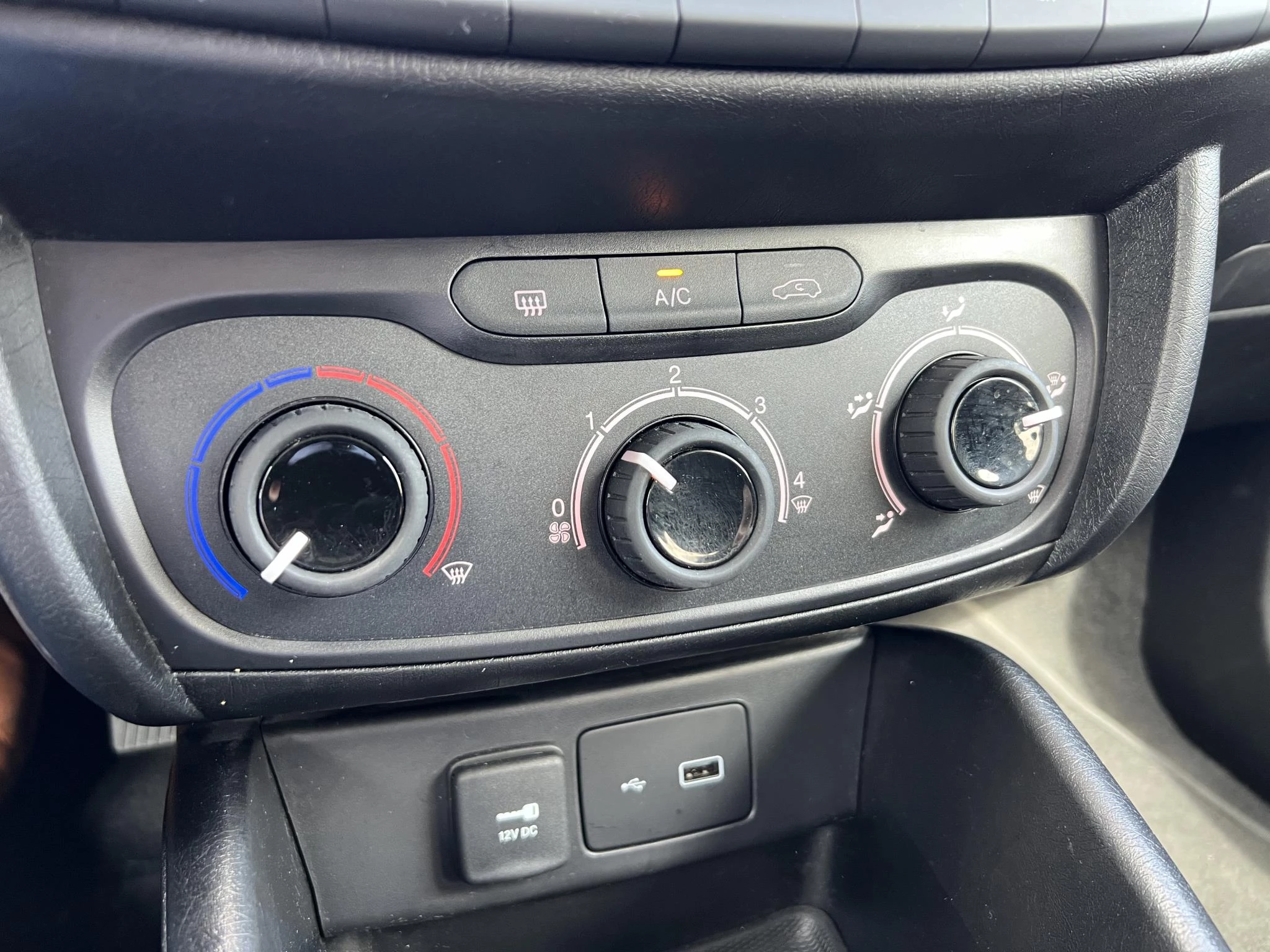 Fiat Tipo Stationwagon 1.4 Turbo Mirror