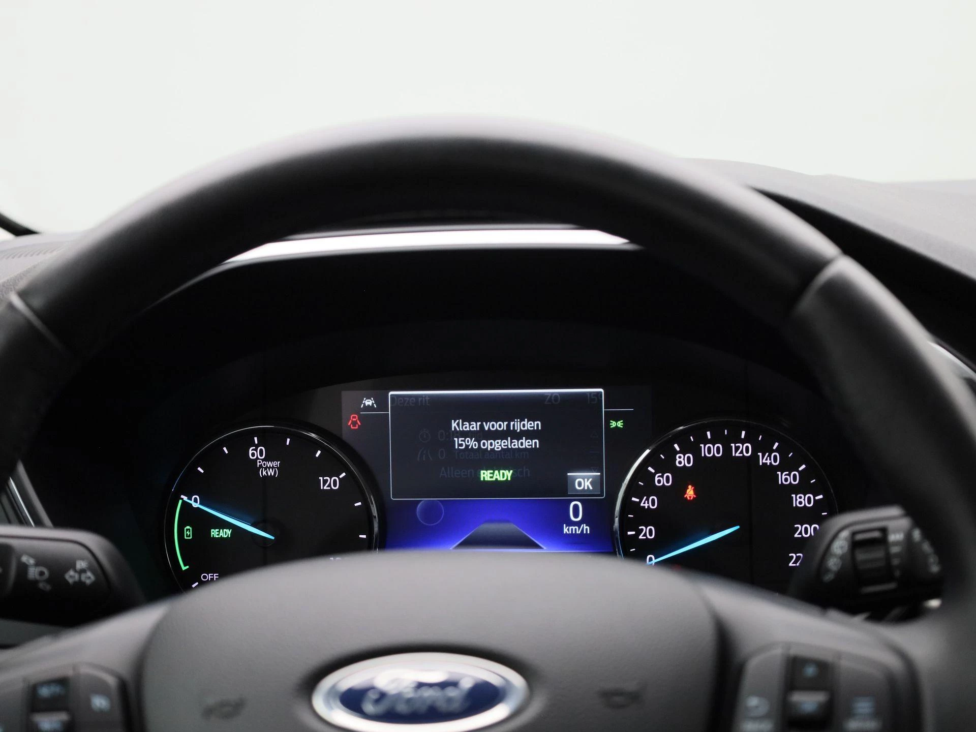 Ford-Kuga-image-7