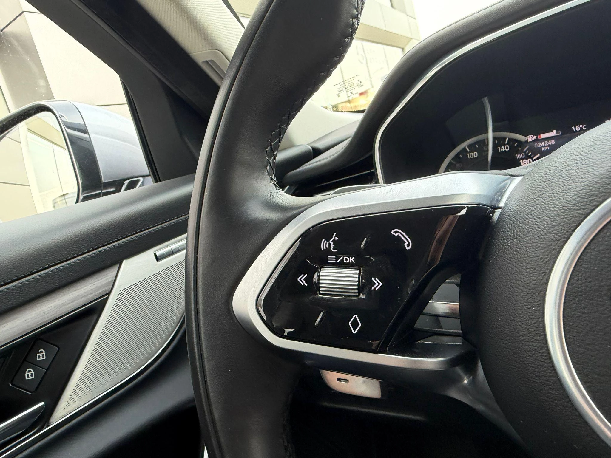 Jaguar XF D200 AWD SE