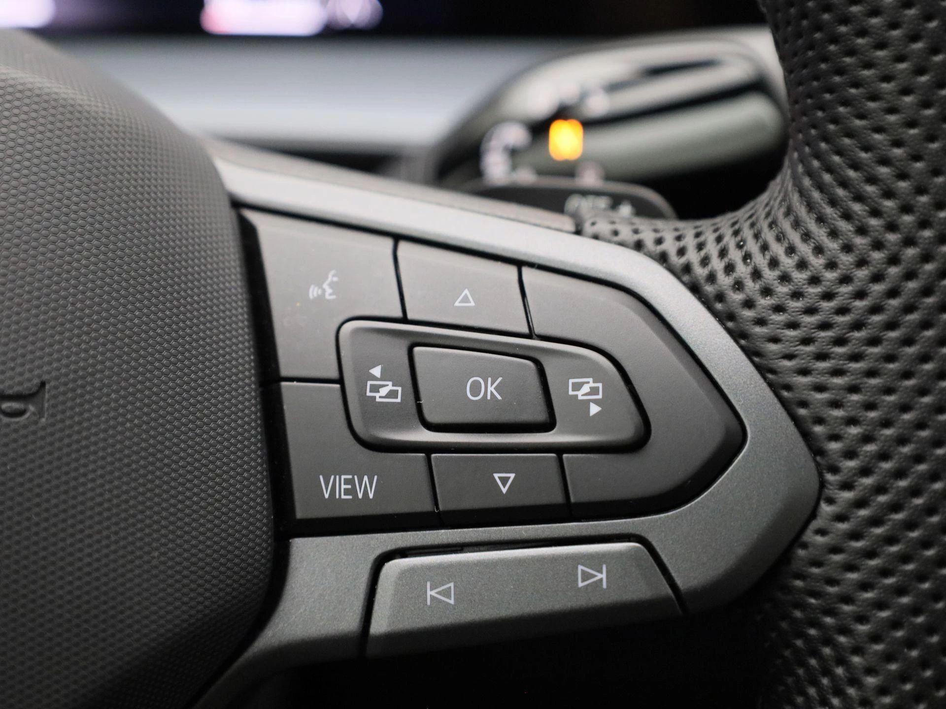 Volkswagen Tayron 1.5 eHybrid R-Line Edition