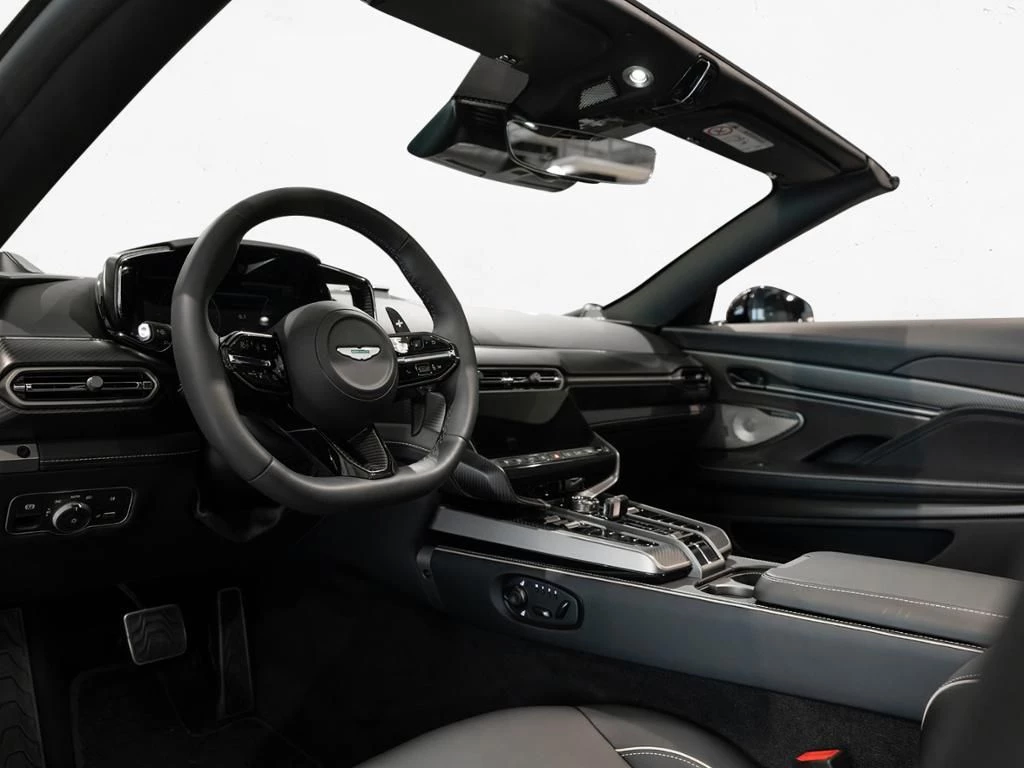 Aston Martin-Vanquish-image-2