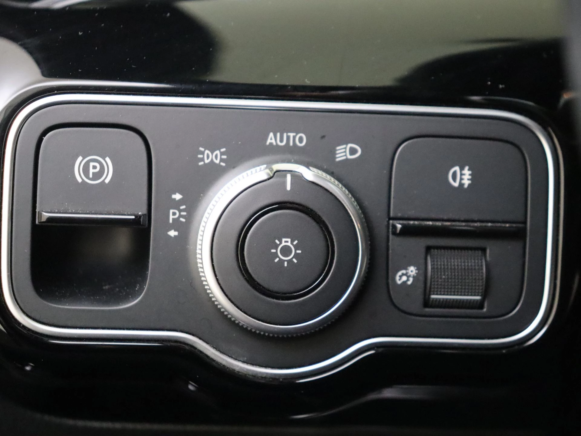 Mercedes-Benz-A-Klasse-image-24