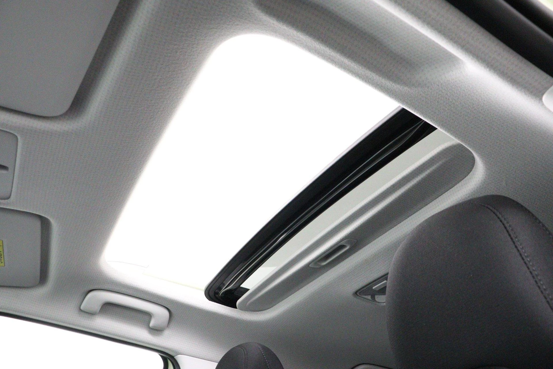 Hyundai-Inster-image-58