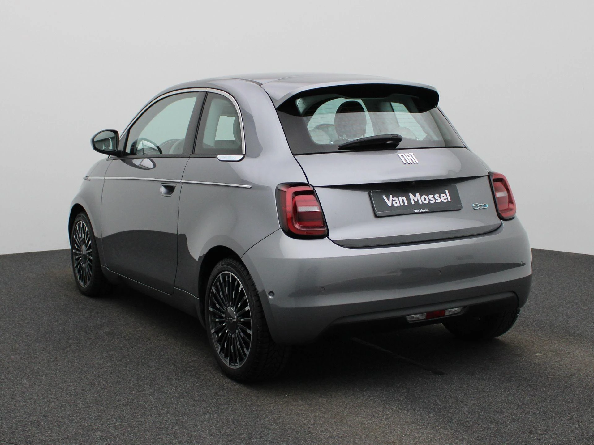 Fiat-500e-image-1