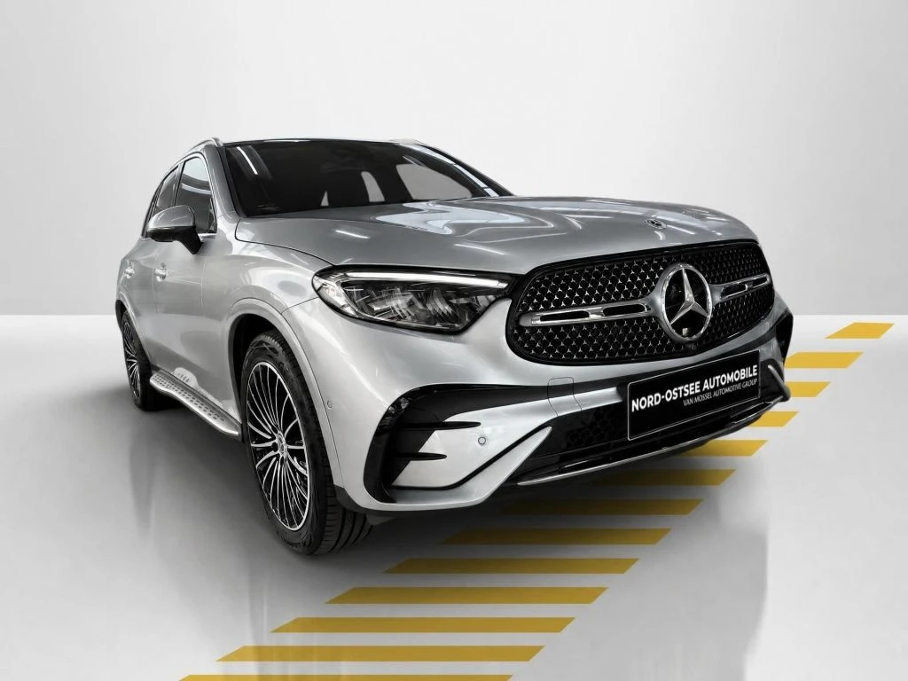 Mercedes-Benz-GLC 220 d-image-17