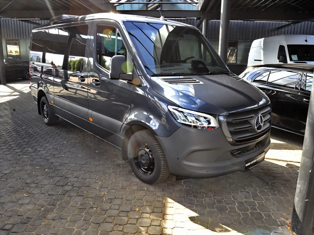 Mercedes-Benz-Sprinter 317-image-3