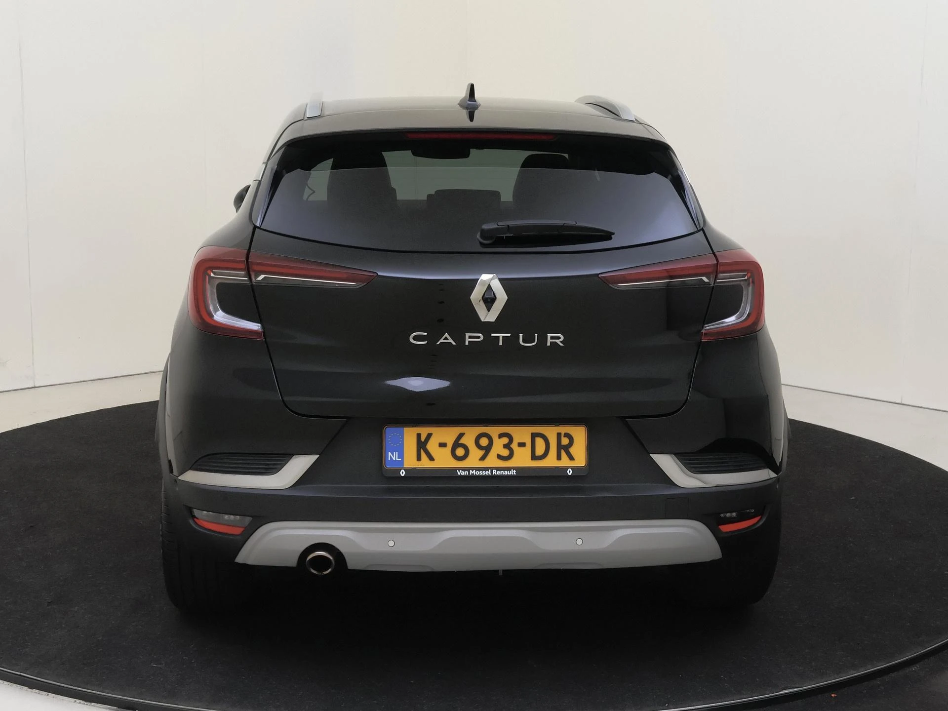 Renault-Captur-image-6