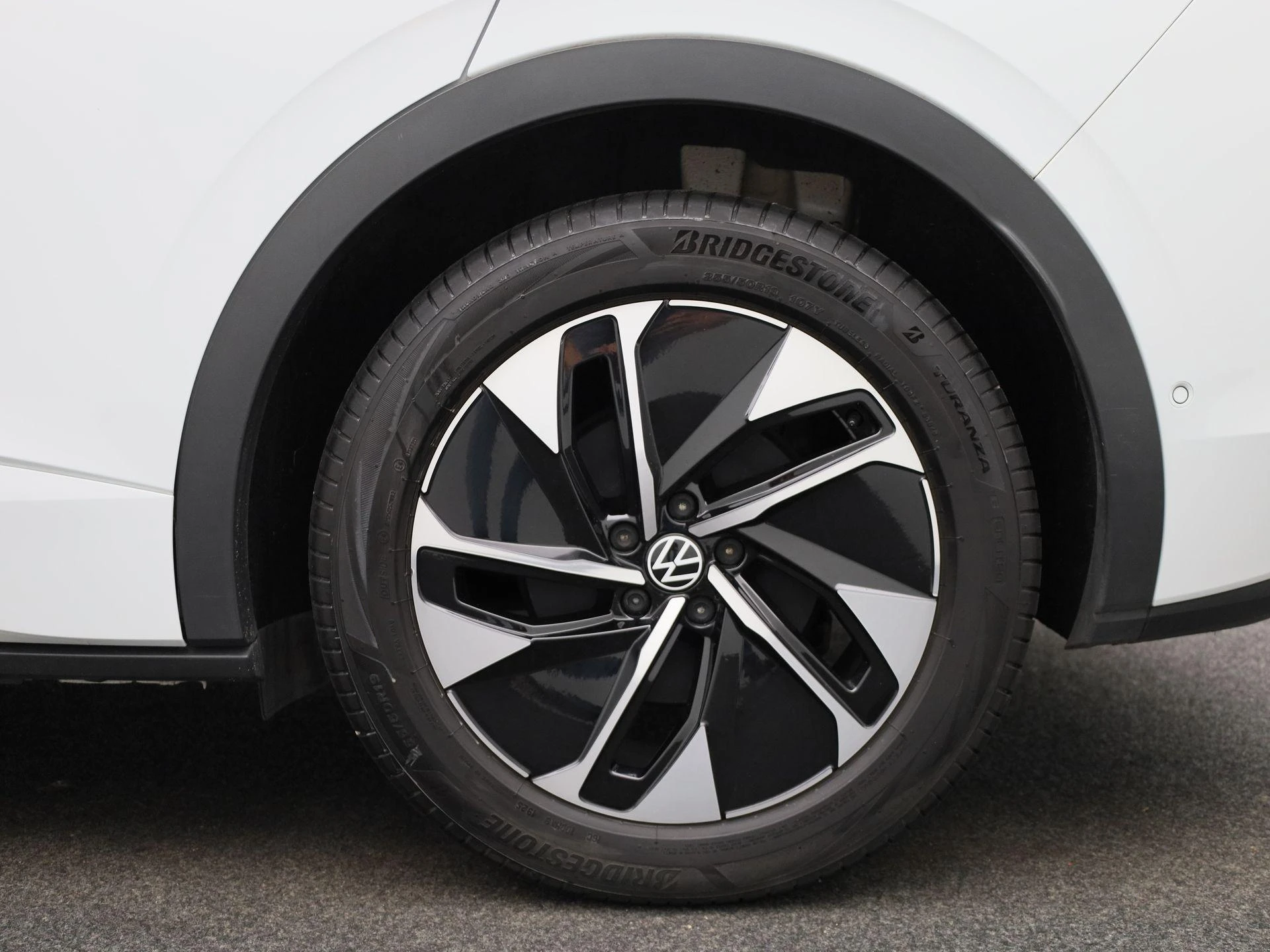 Volkswagen ID.5 Pro 77 kWh 174 PK|