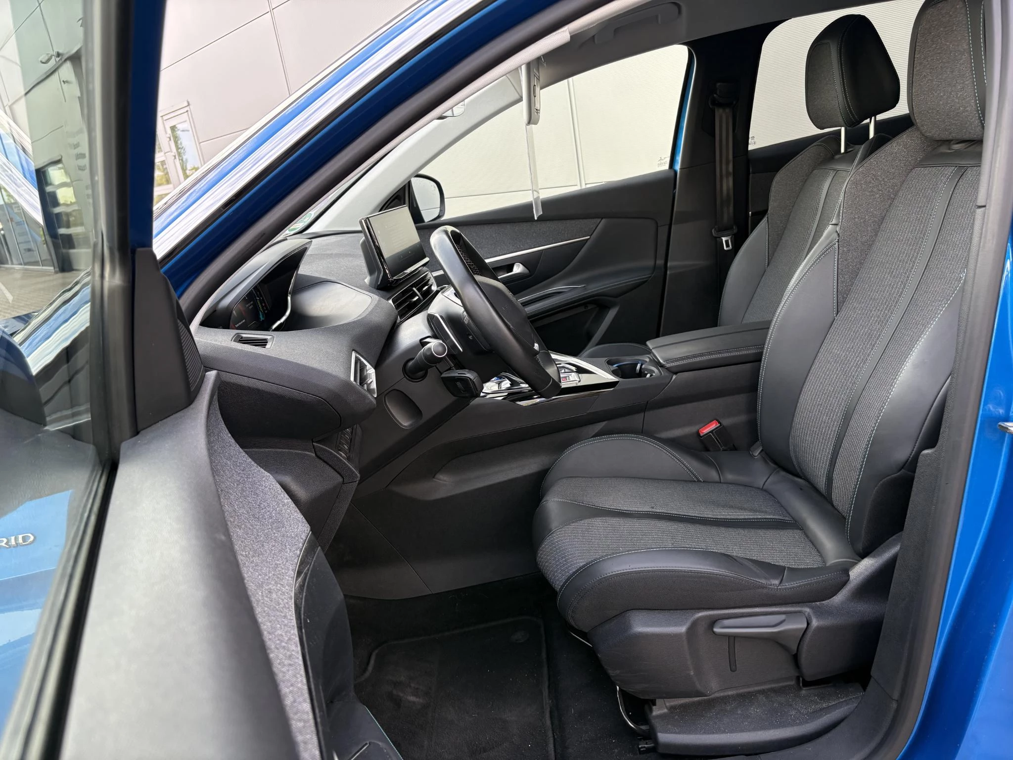Peugeot-3008-image-20