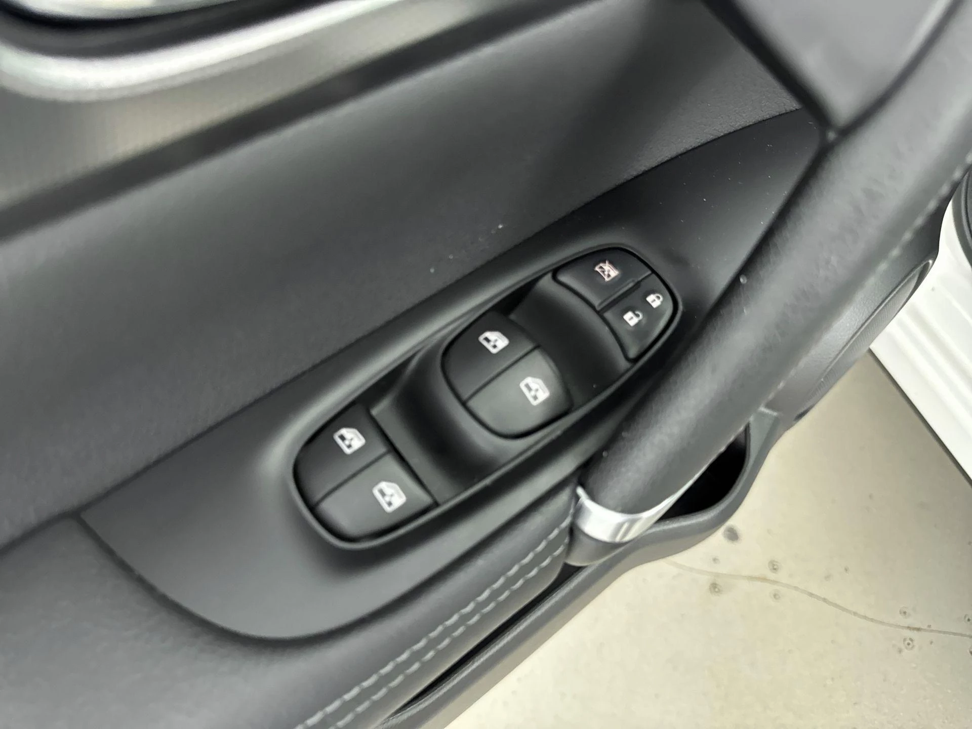 Nissan-QASHQAI-image-26