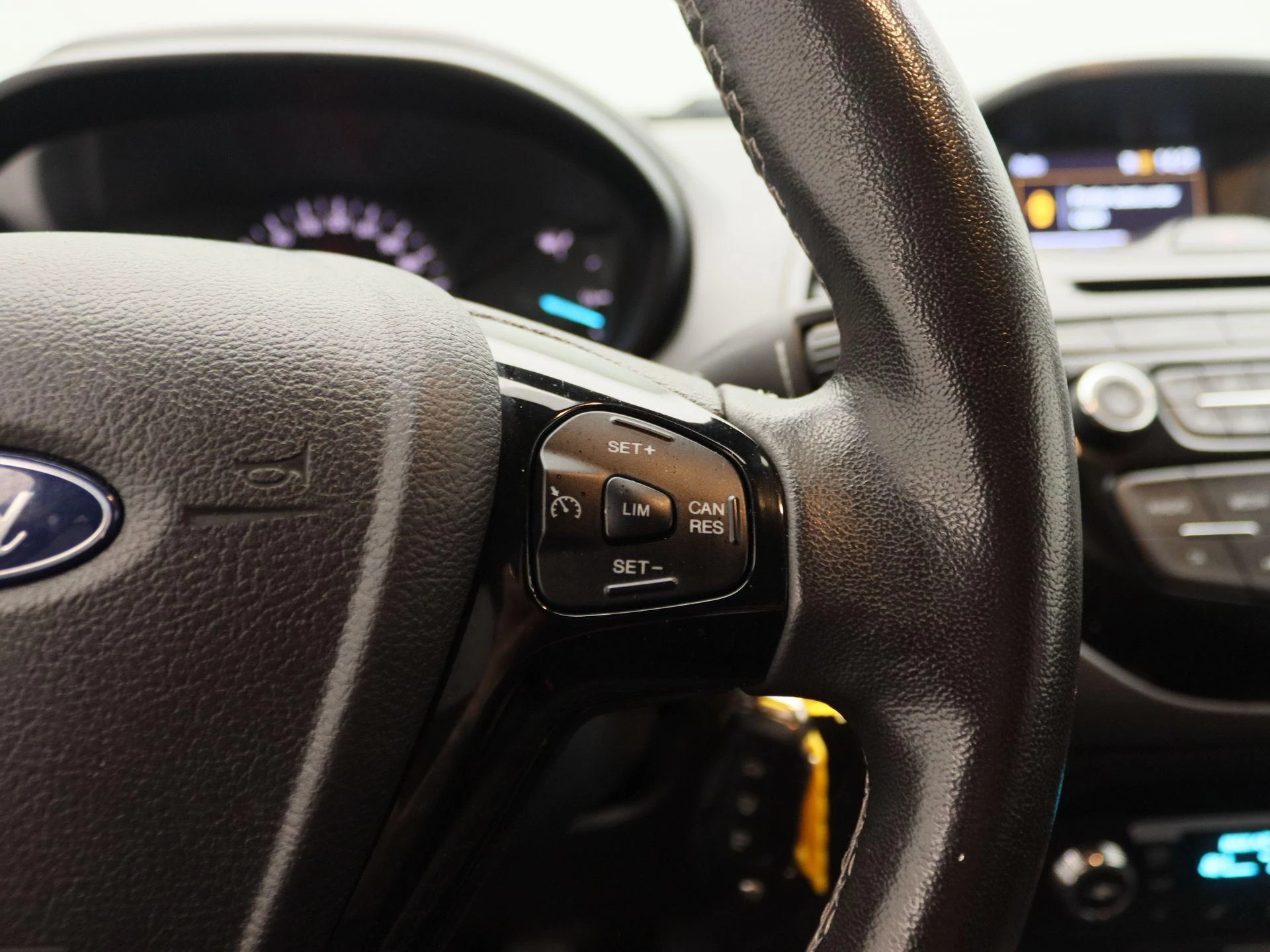 Ford-Ka-image-17